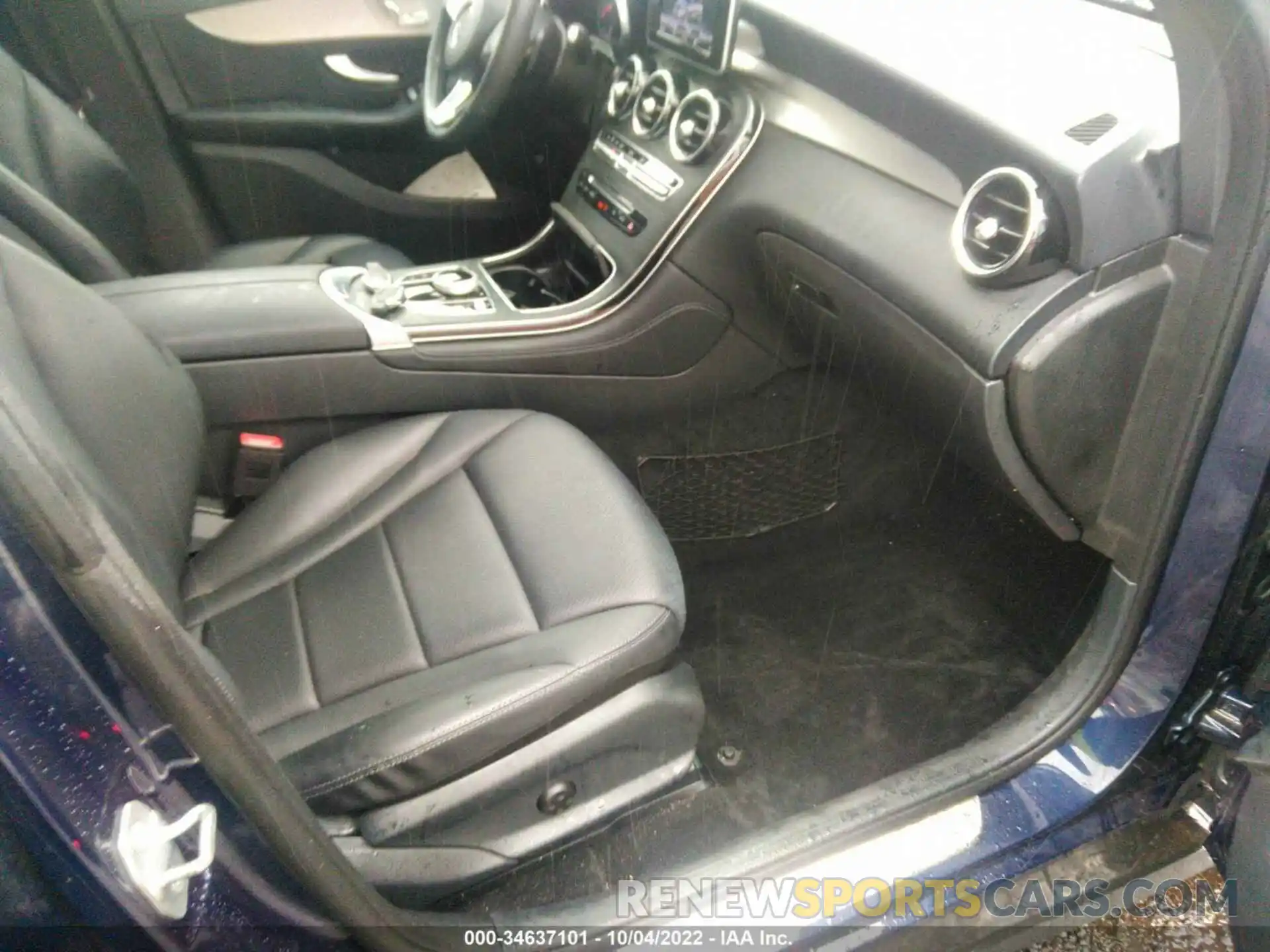 5 Photograph of a damaged car WDC0G4KB1KF633389 MERCEDES-BENZ GLC 2019