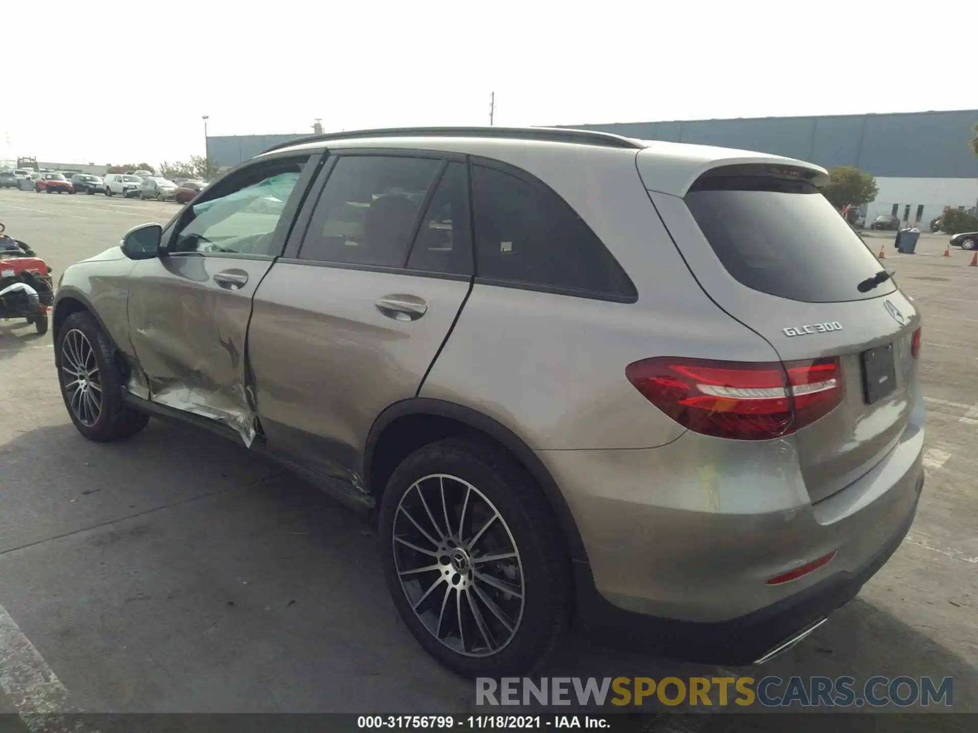 3 Photograph of a damaged car WDC0G4KB1KF666019 MERCEDES-BENZ GLC 2019