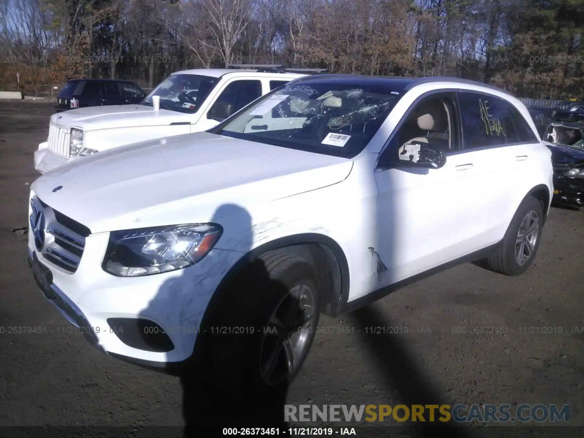 2 Photograph of a damaged car WDC0G4KB1KV147350 MERCEDES-BENZ GLC 2019