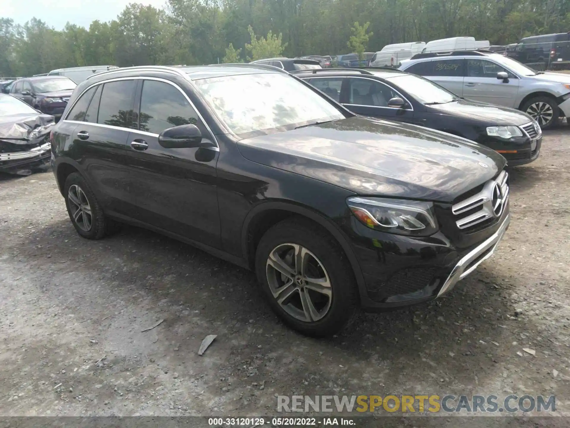 1 Photograph of a damaged car WDC0G4KB1KV197391 MERCEDES-BENZ GLC 2019