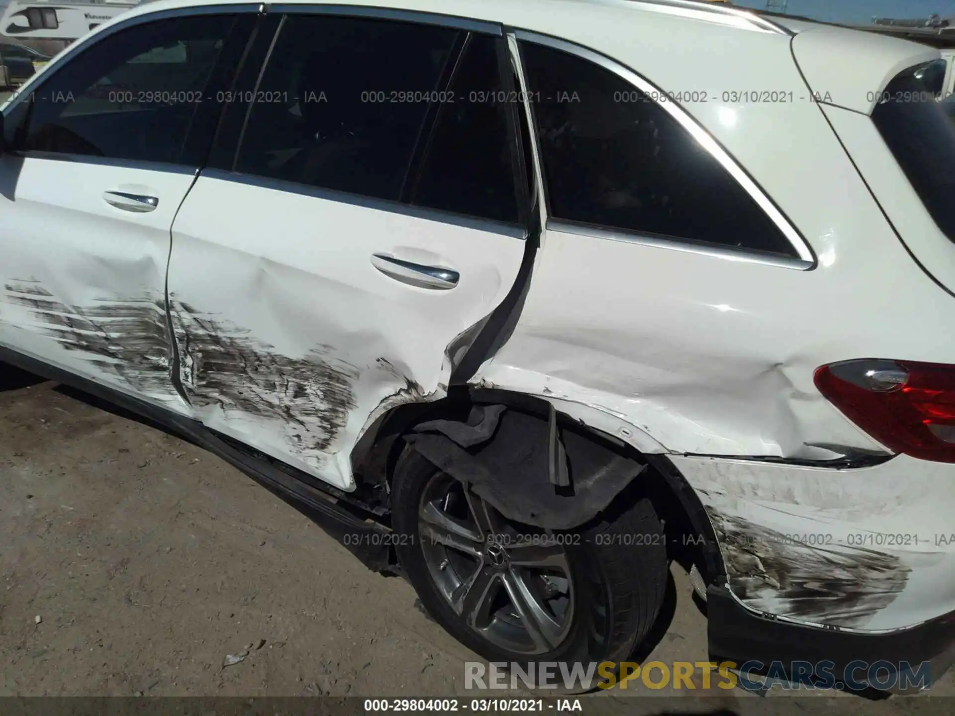 6 Photograph of a damaged car WDC0G4KB2KV121033 MERCEDES-BENZ GLC 2019