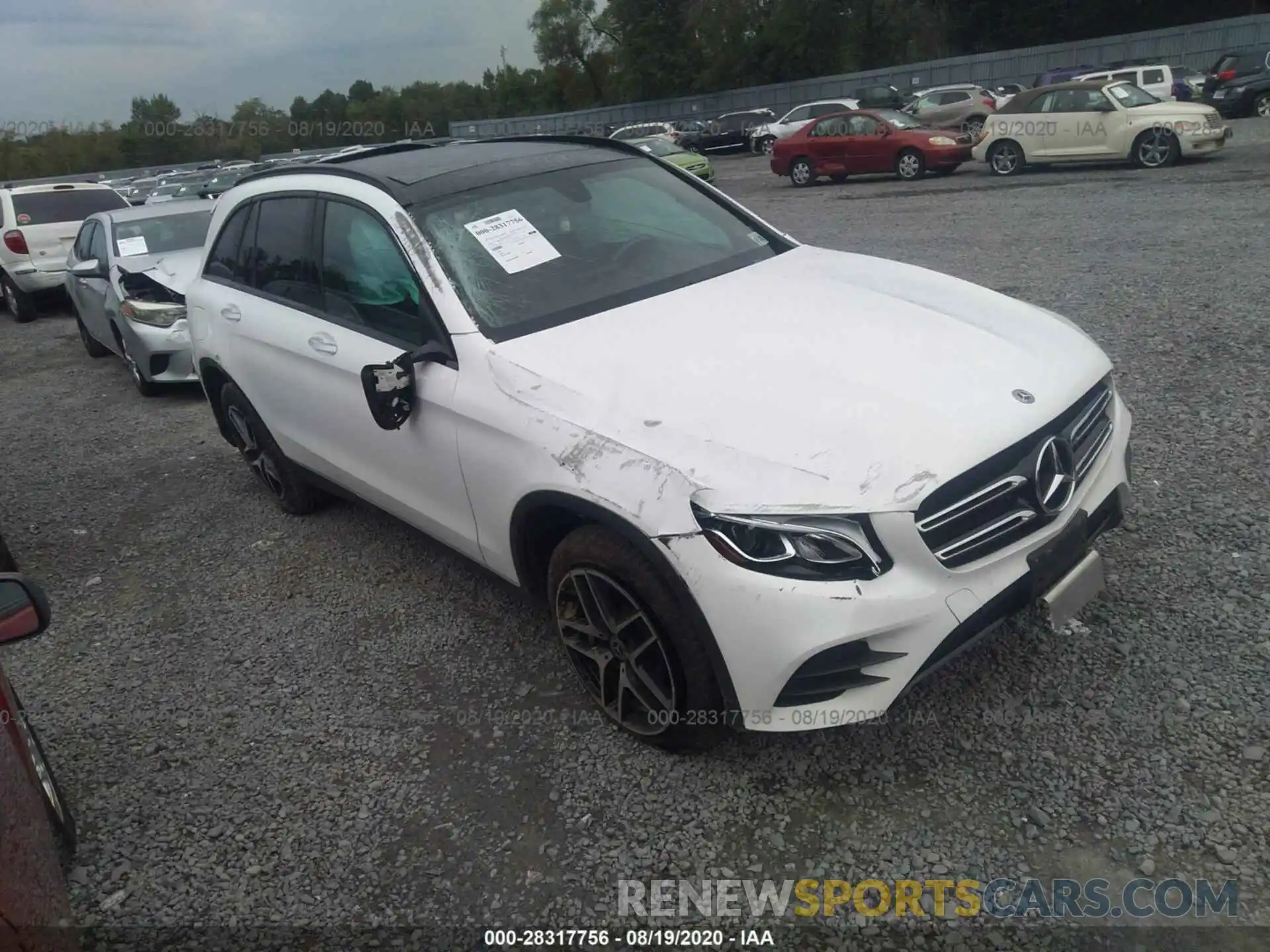 1 Photograph of a damaged car WDC0G4KB2KV128239 MERCEDES-BENZ GLC 2019