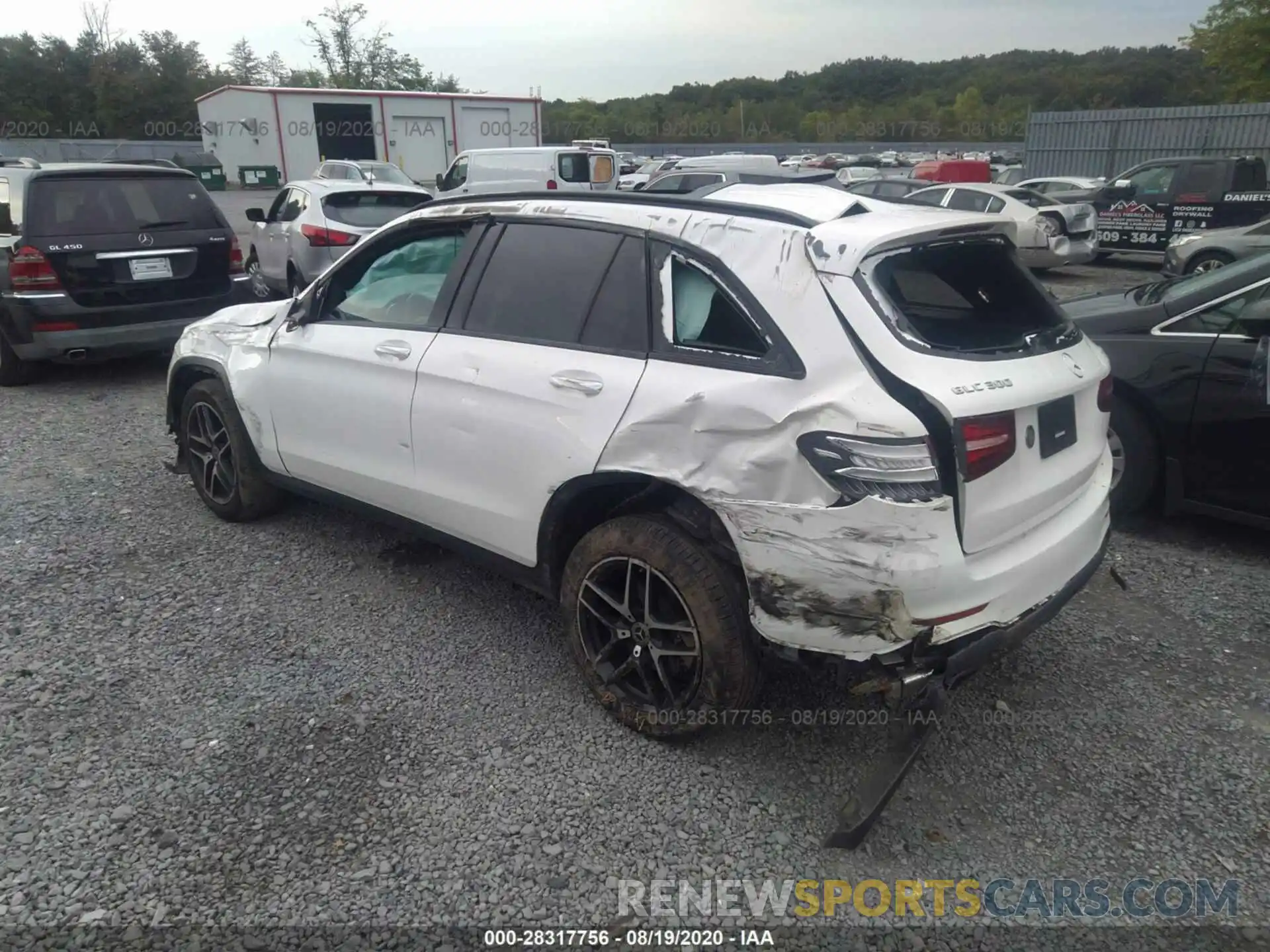 3 Photograph of a damaged car WDC0G4KB2KV128239 MERCEDES-BENZ GLC 2019