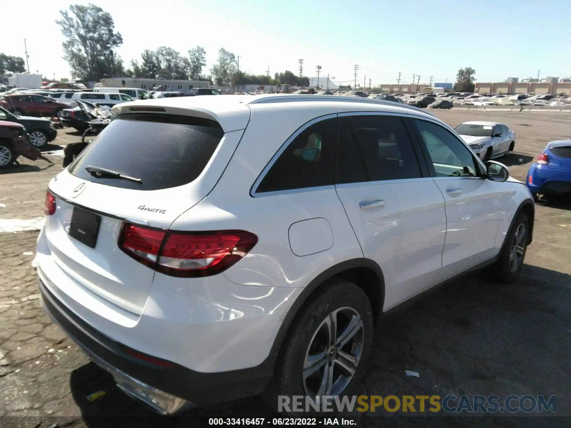 4 Photograph of a damaged car WDC0G4KB2KV144621 MERCEDES-BENZ GLC 2019