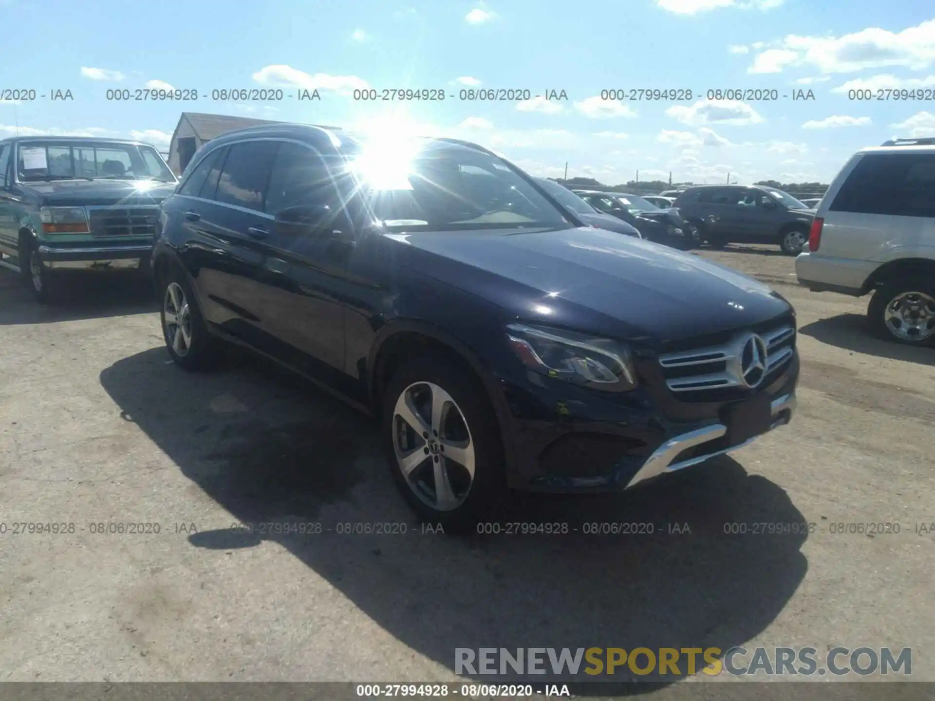 1 Photograph of a damaged car WDC0G4KB2KV149043 MERCEDES-BENZ GLC 2019