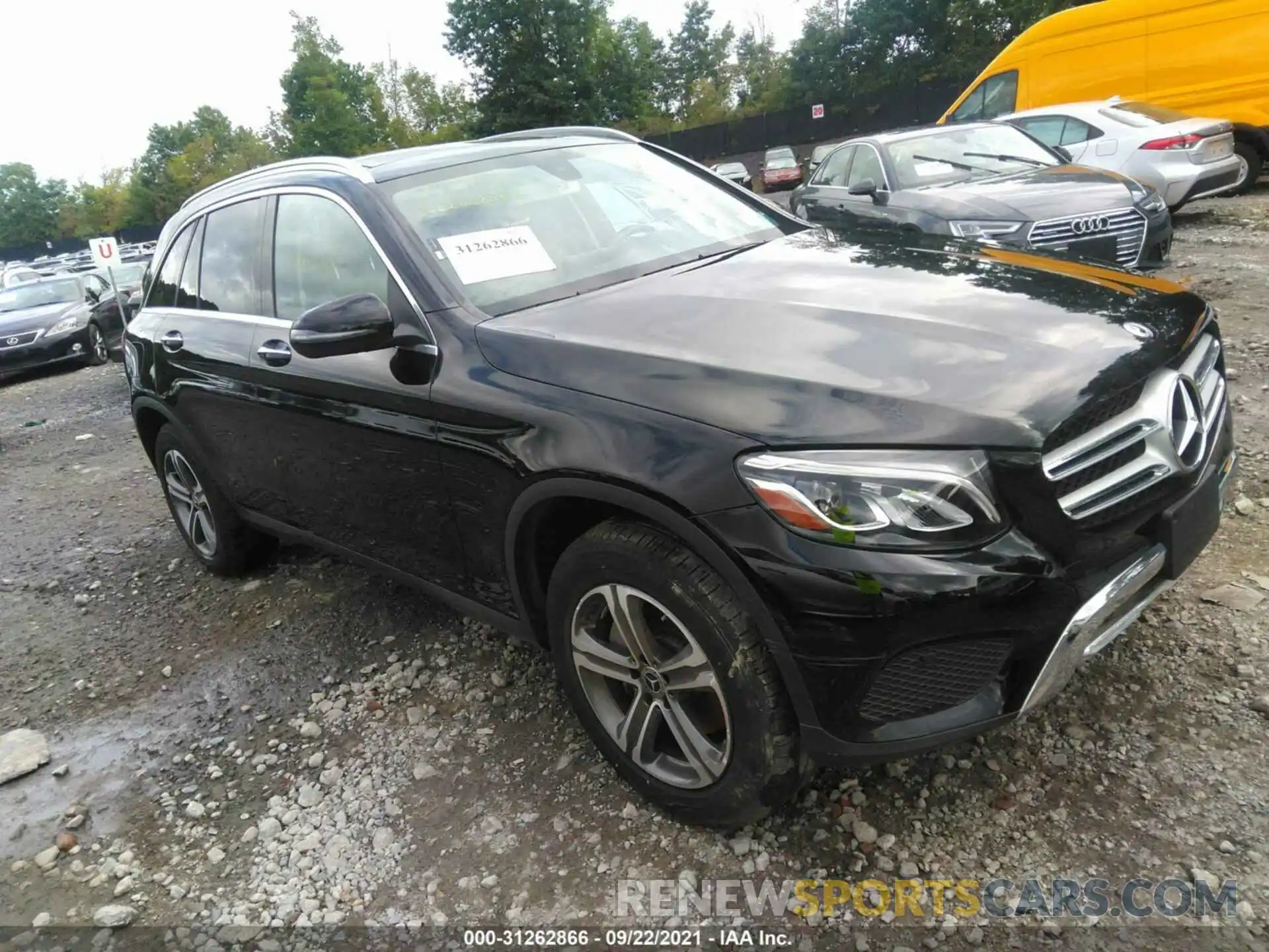 1 Фотография поврежденного автомобиля WDC0G4KB2KV178218 MERCEDES-BENZ GLC 2019