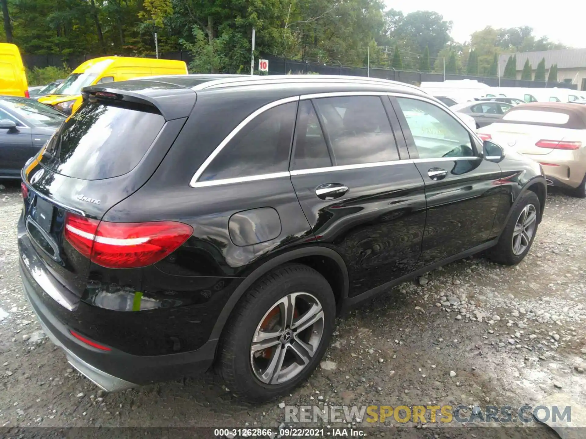 4 Фотография поврежденного автомобиля WDC0G4KB2KV178218 MERCEDES-BENZ GLC 2019