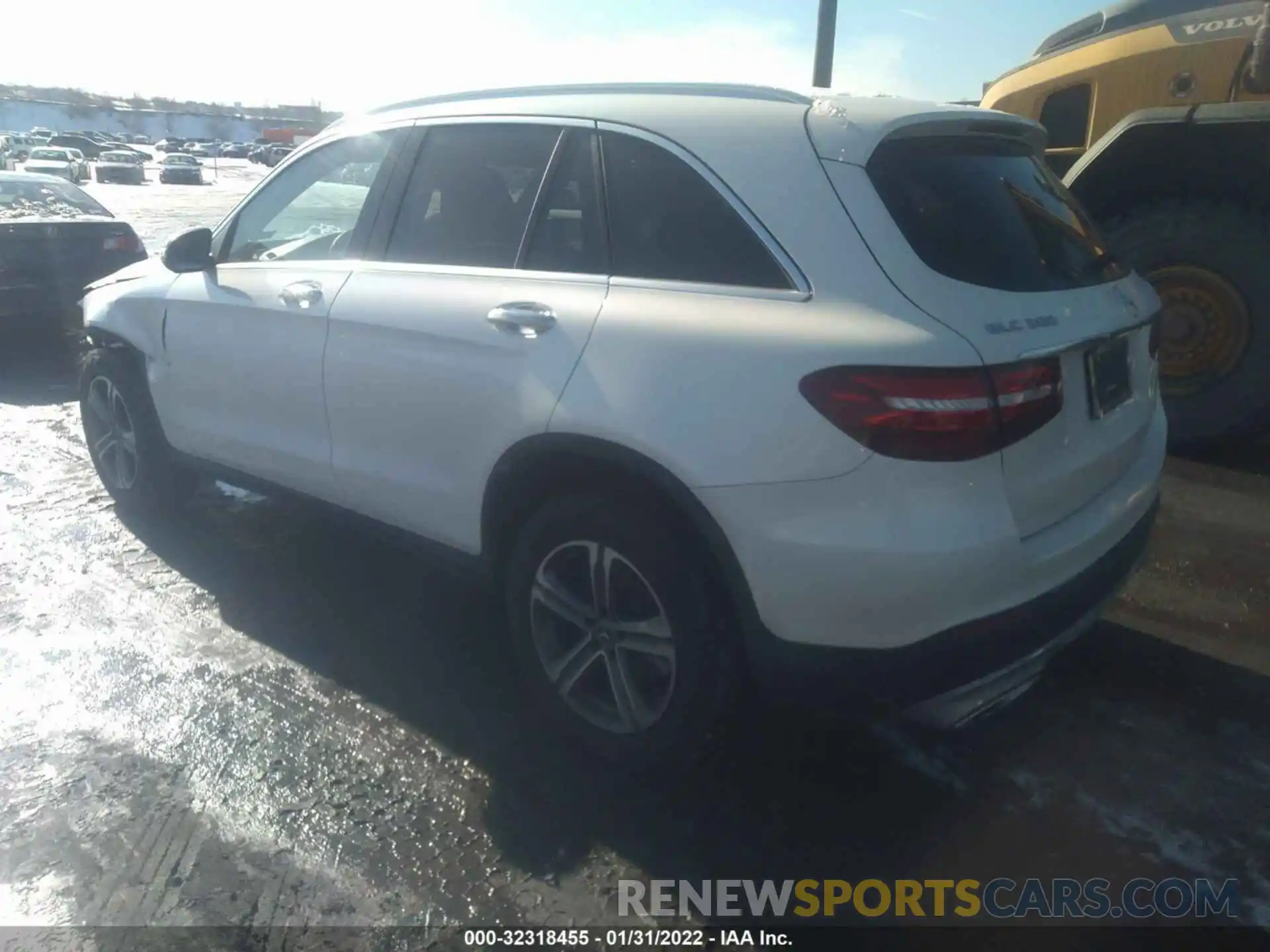 3 Photograph of a damaged car WDC0G4KB2KV178252 MERCEDES-BENZ GLC 2019