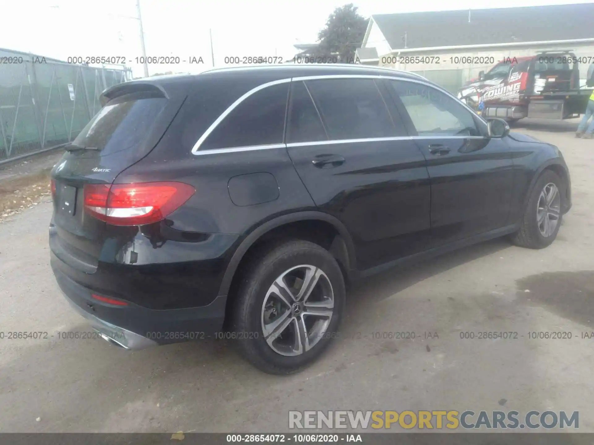 4 Photograph of a damaged car WDC0G4KB3KF551406 MERCEDES-BENZ GLC 2019