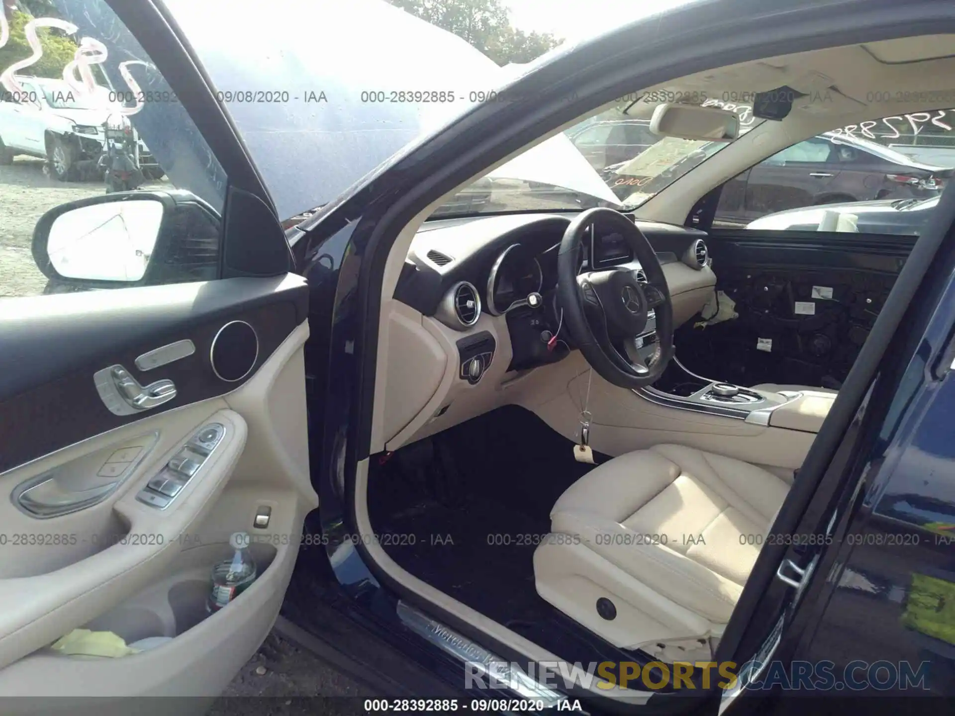 5 Photograph of a damaged car WDC0G4KB3KV180267 MERCEDES-BENZ GLC 2019