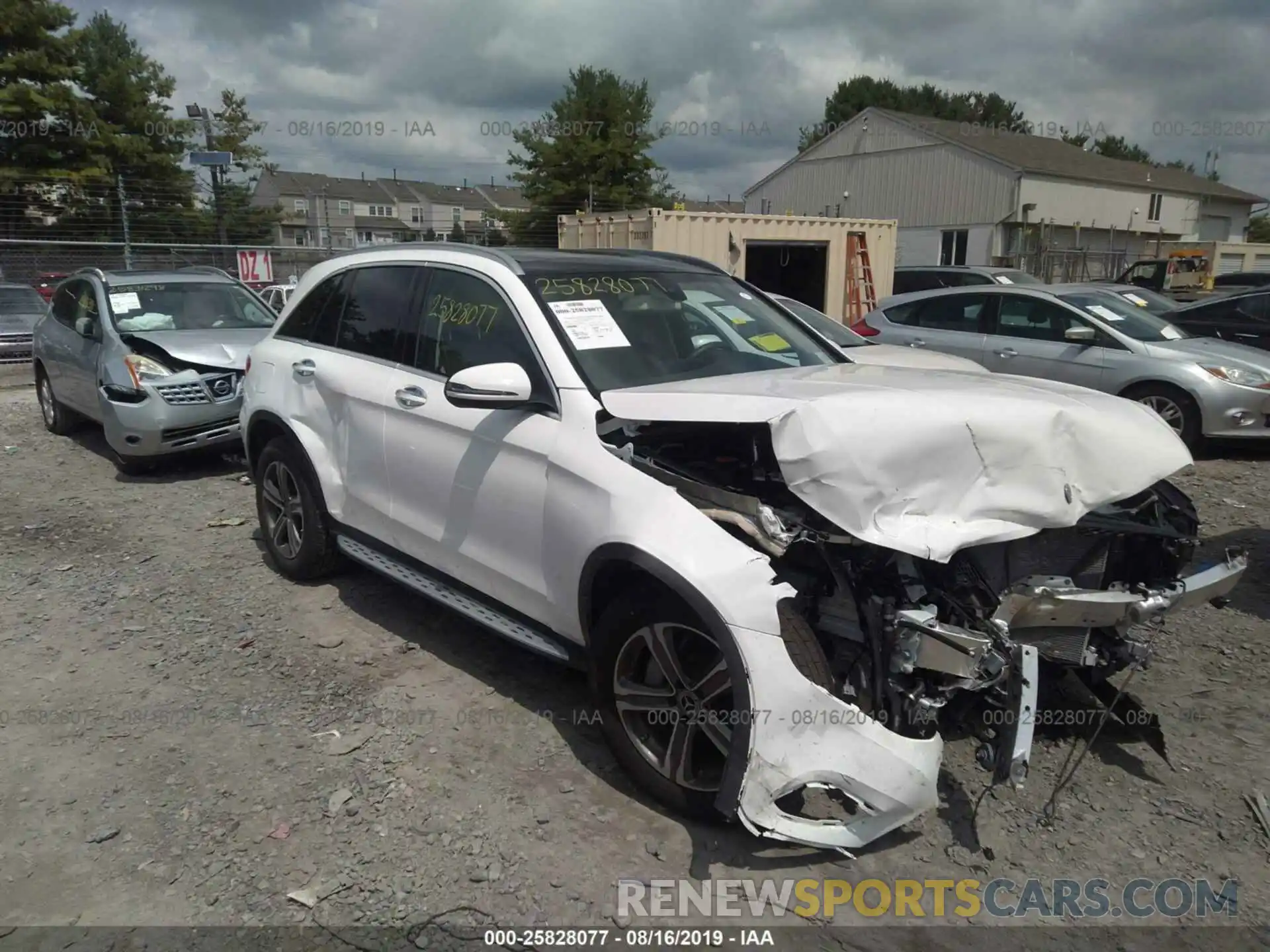 1 Photograph of a damaged car WDC0G4KB4KF484069 MERCEDES-BENZ GLC 2019