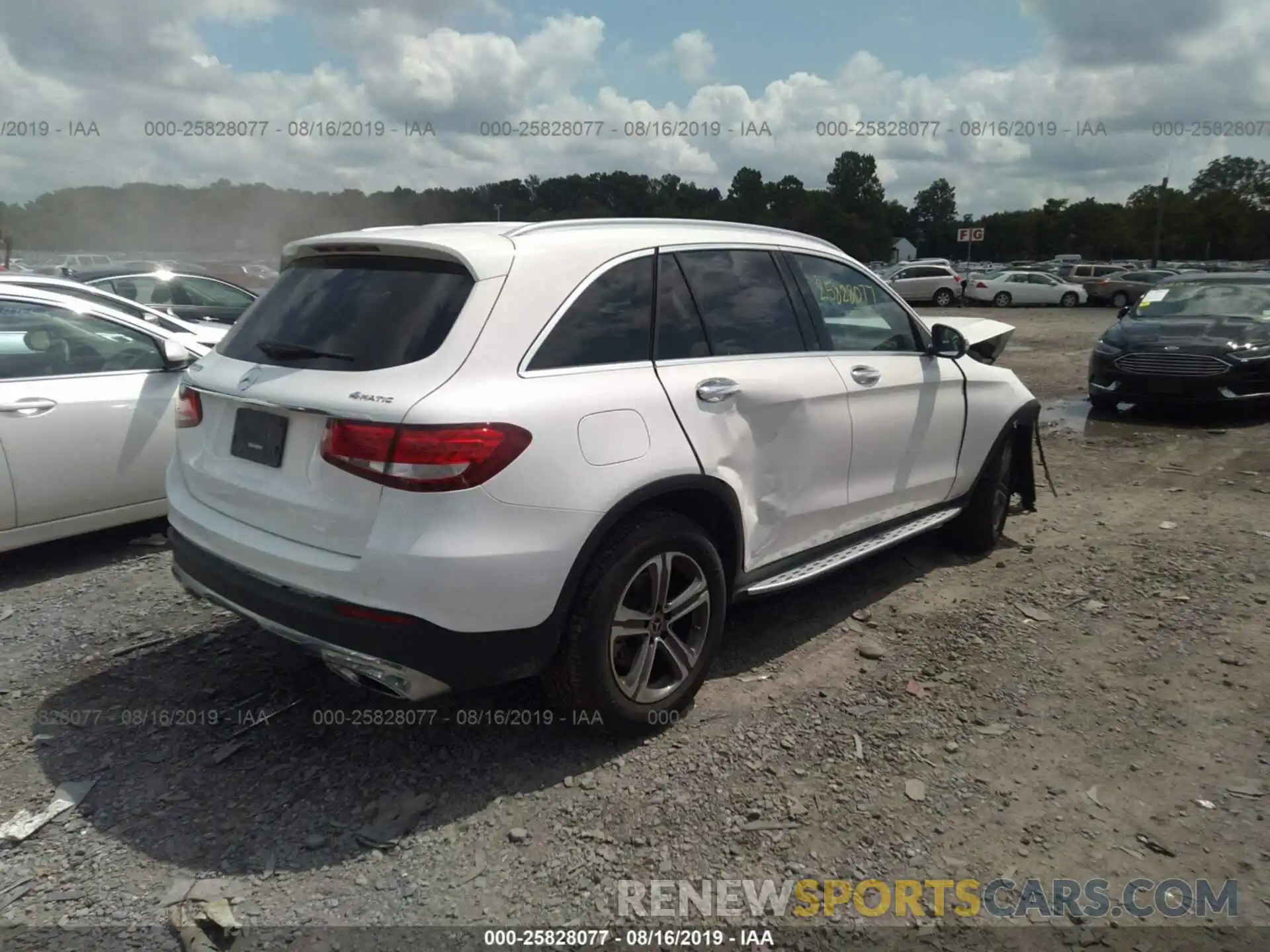 4 Photograph of a damaged car WDC0G4KB4KF484069 MERCEDES-BENZ GLC 2019