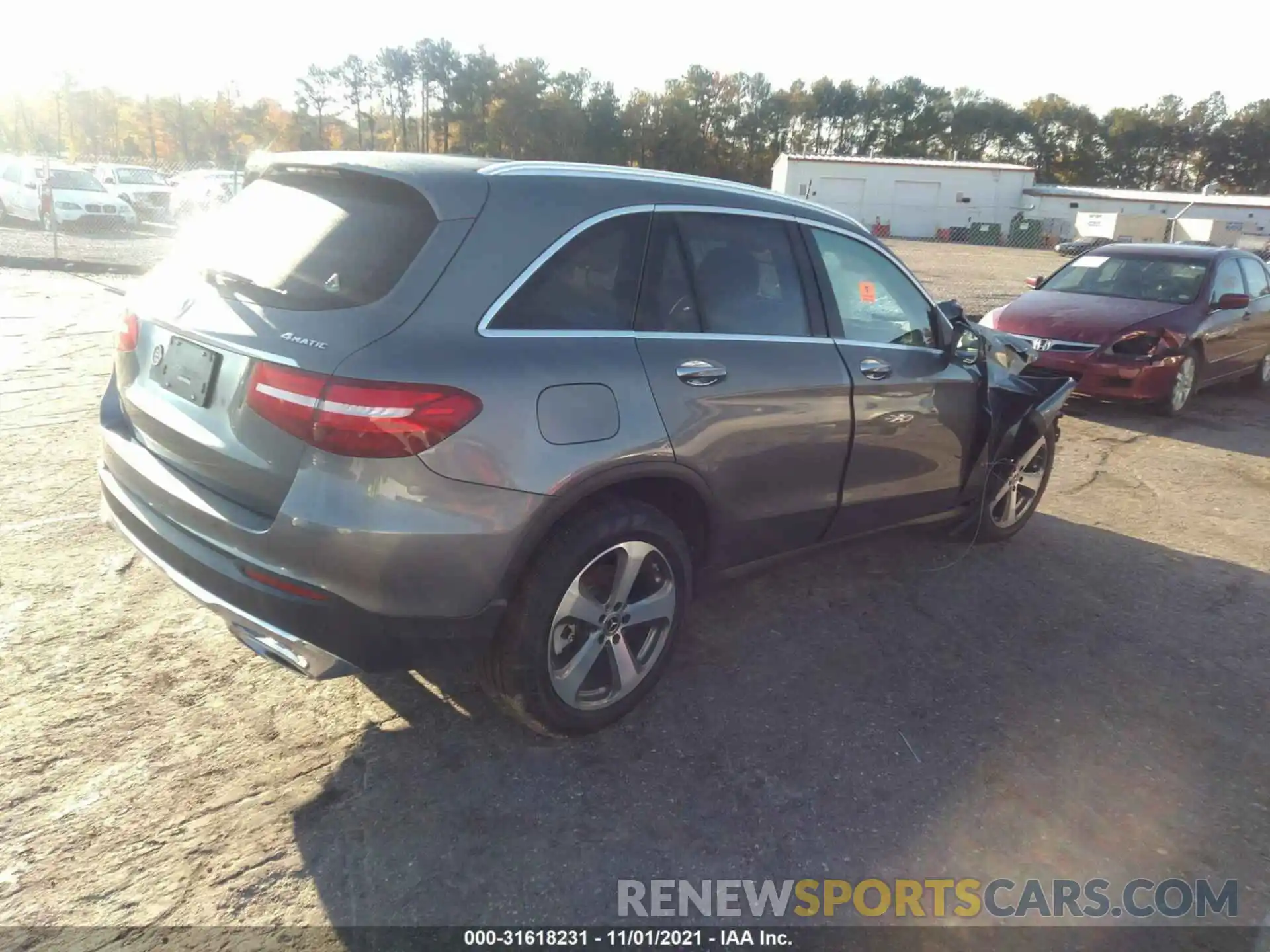 4 Photograph of a damaged car WDC0G4KB4KF549230 MERCEDES-BENZ GLC 2019