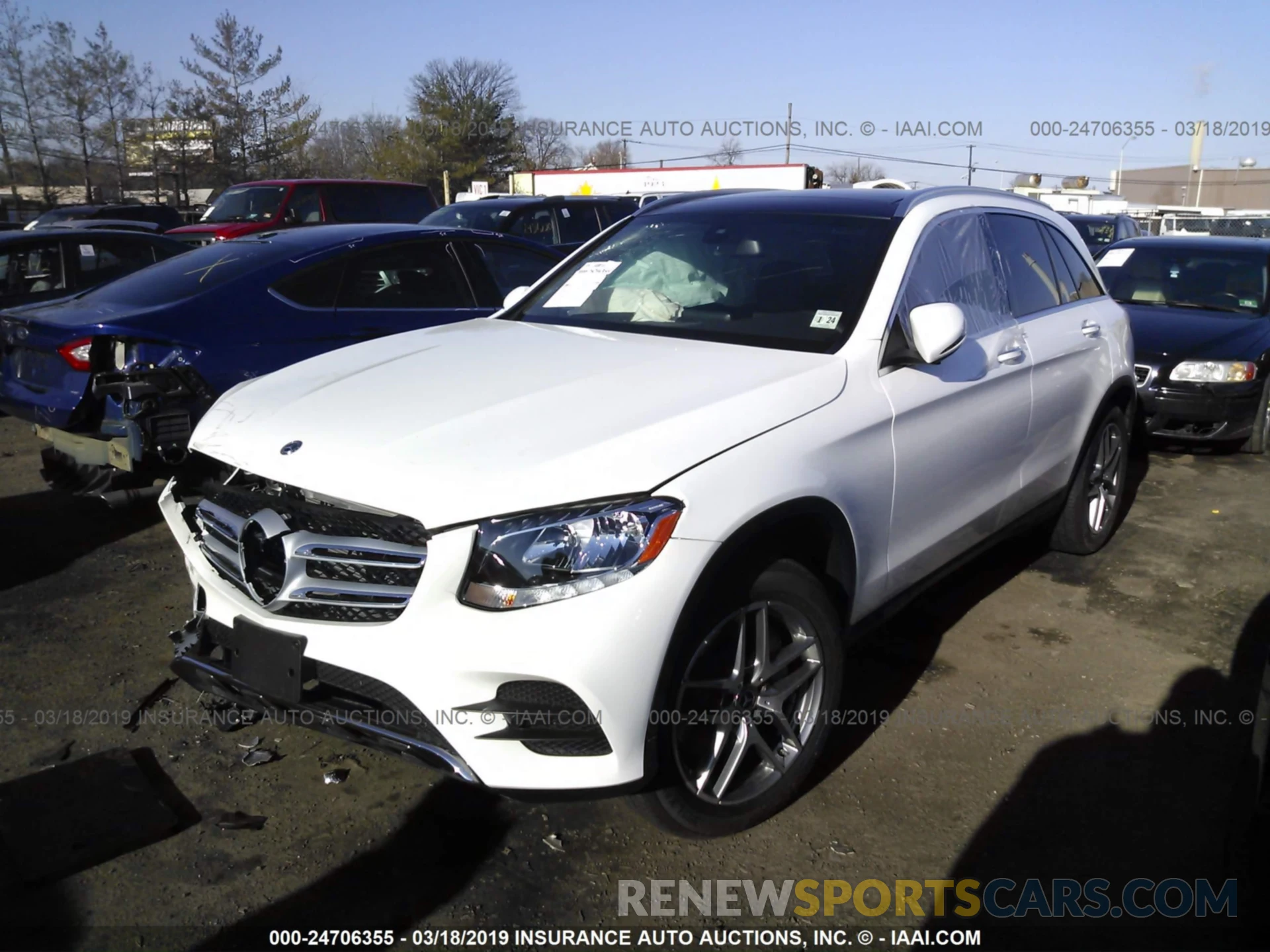 2 Photograph of a damaged car WDC0G4KB4KF551298 MERCEDES-BENZ GLC 2019