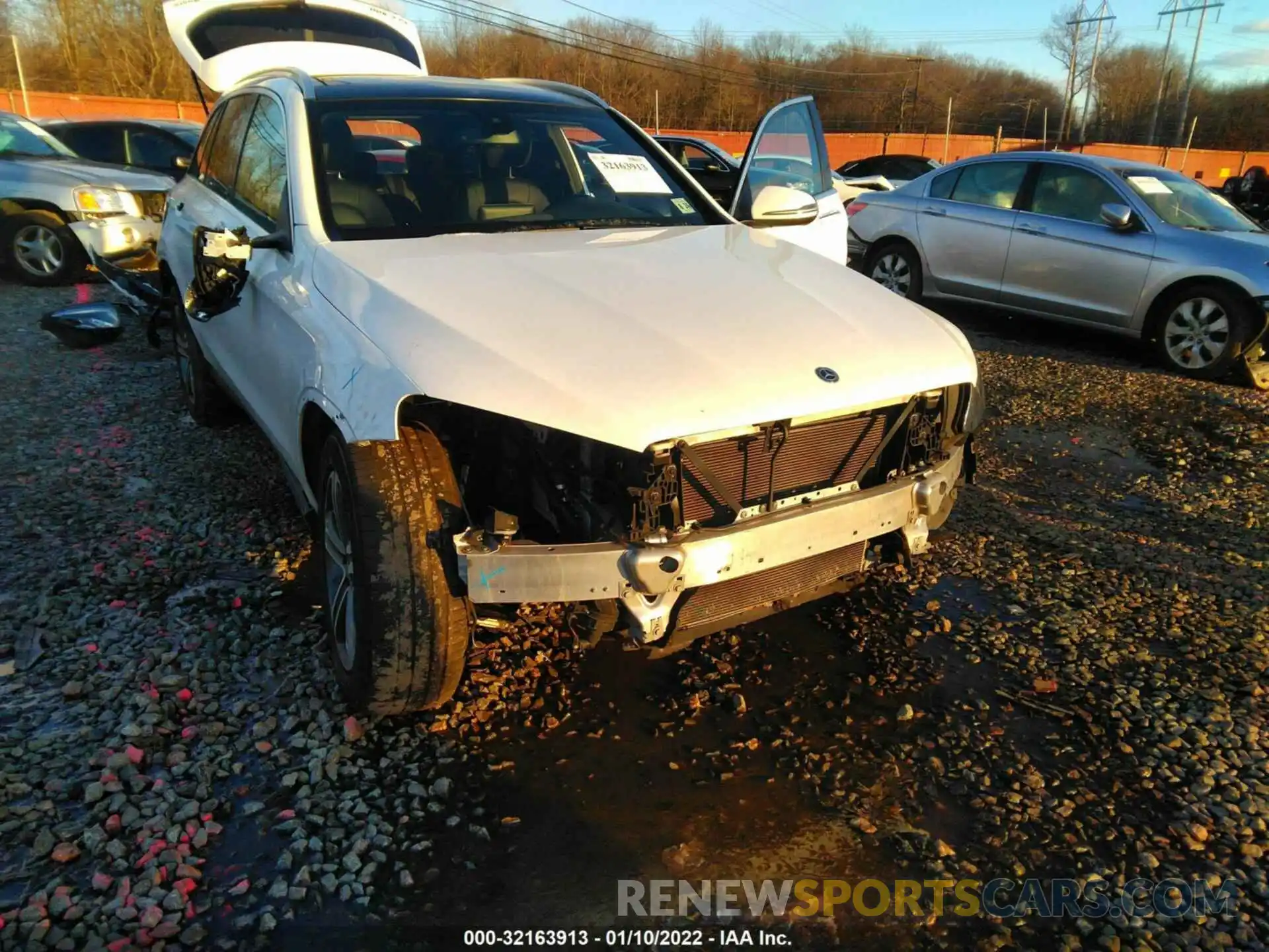 6 Photograph of a damaged car WDC0G4KB4KF663535 MERCEDES-BENZ GLC 2019