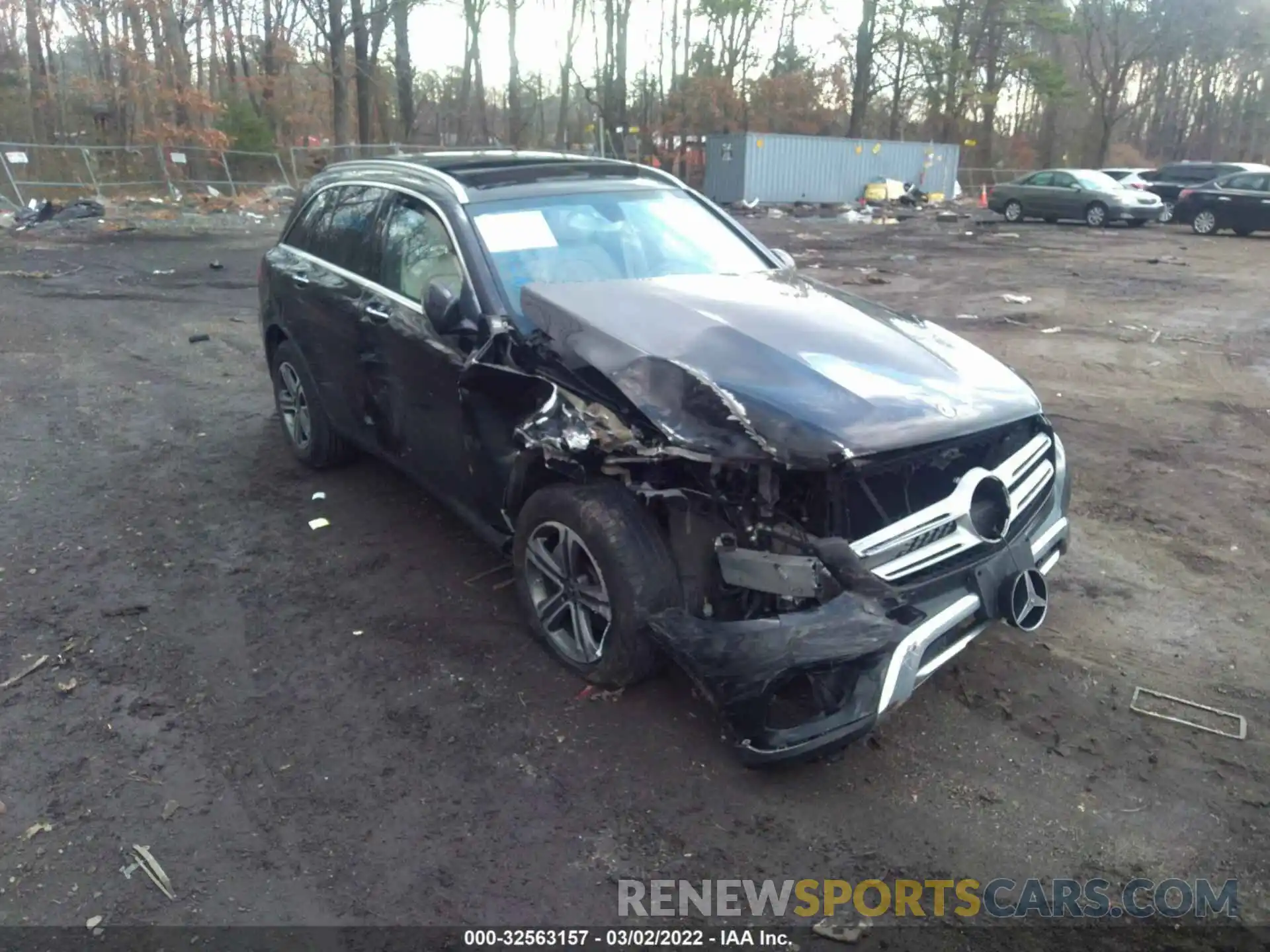 1 Photograph of a damaged car WDC0G4KB4KF664426 MERCEDES-BENZ GLC 2019