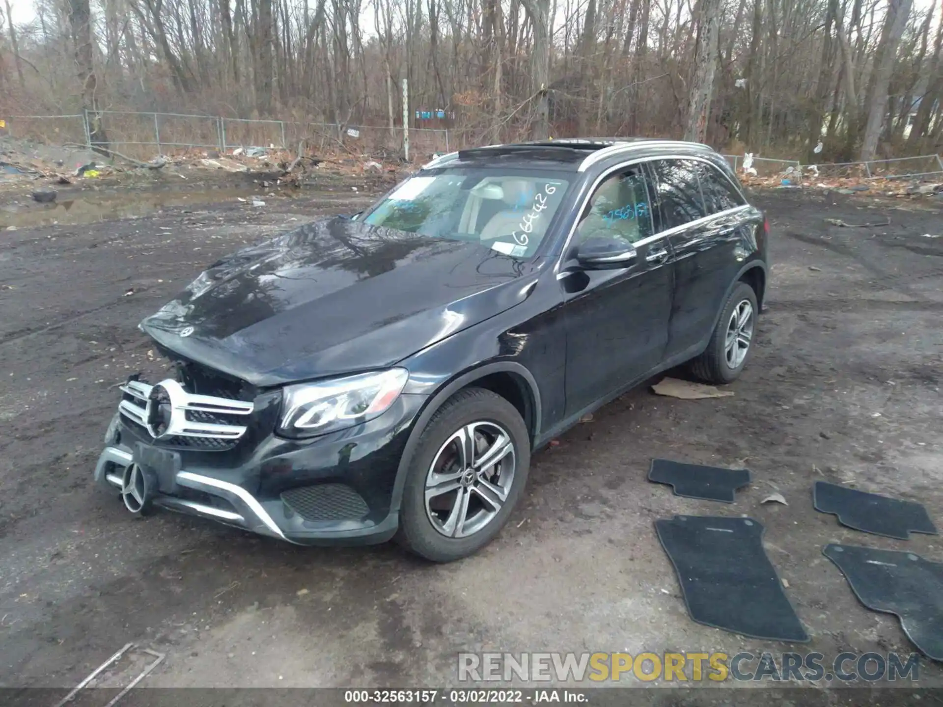 2 Photograph of a damaged car WDC0G4KB4KF664426 MERCEDES-BENZ GLC 2019