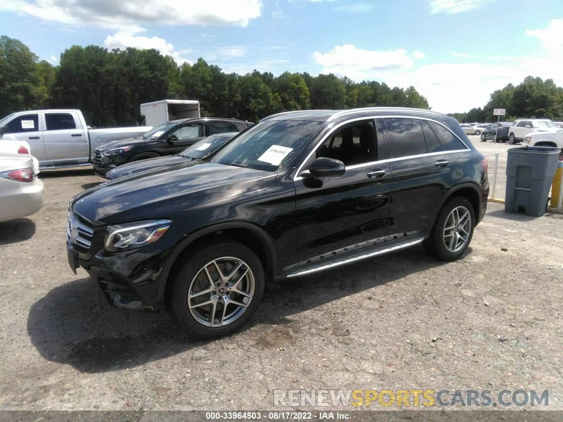 2 Фотография поврежденного автомобиля WDC0G4KB4KF668234 MERCEDES-BENZ GLC 2019