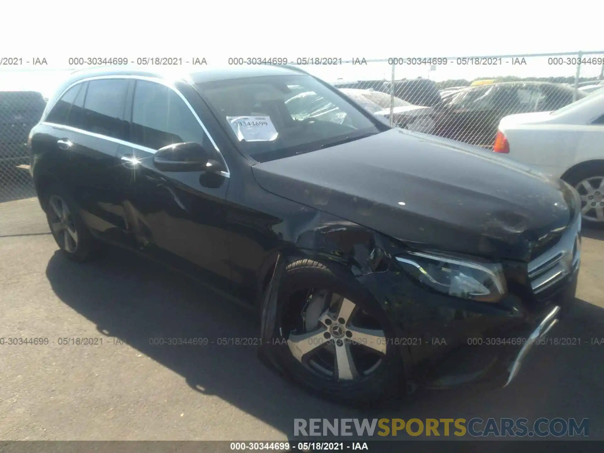 1 Photograph of a damaged car WDC0G4KB4KV123284 MERCEDES-BENZ GLC 2019