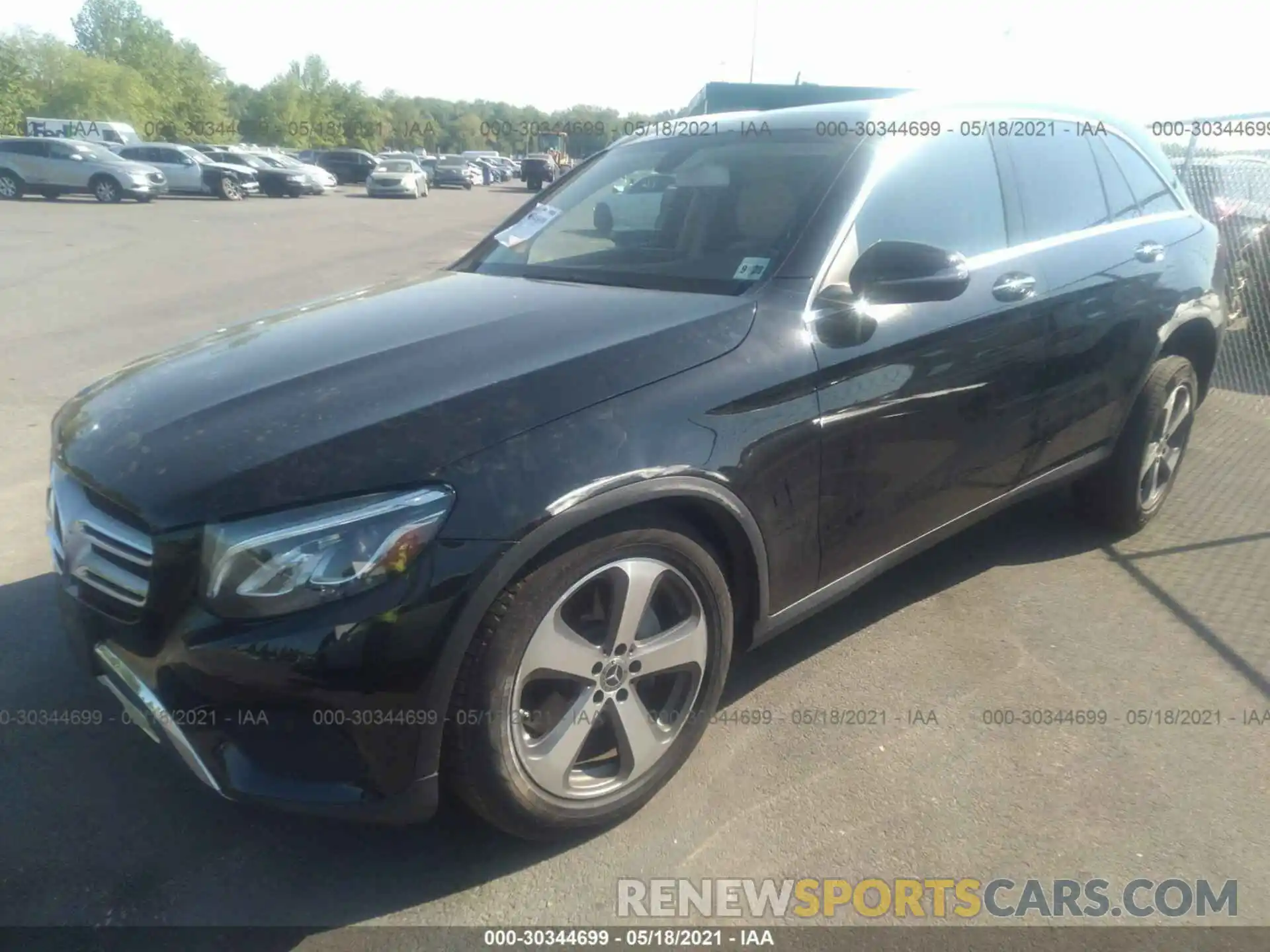 2 Фотография поврежденного автомобиля WDC0G4KB4KV123284 MERCEDES-BENZ GLC 2019