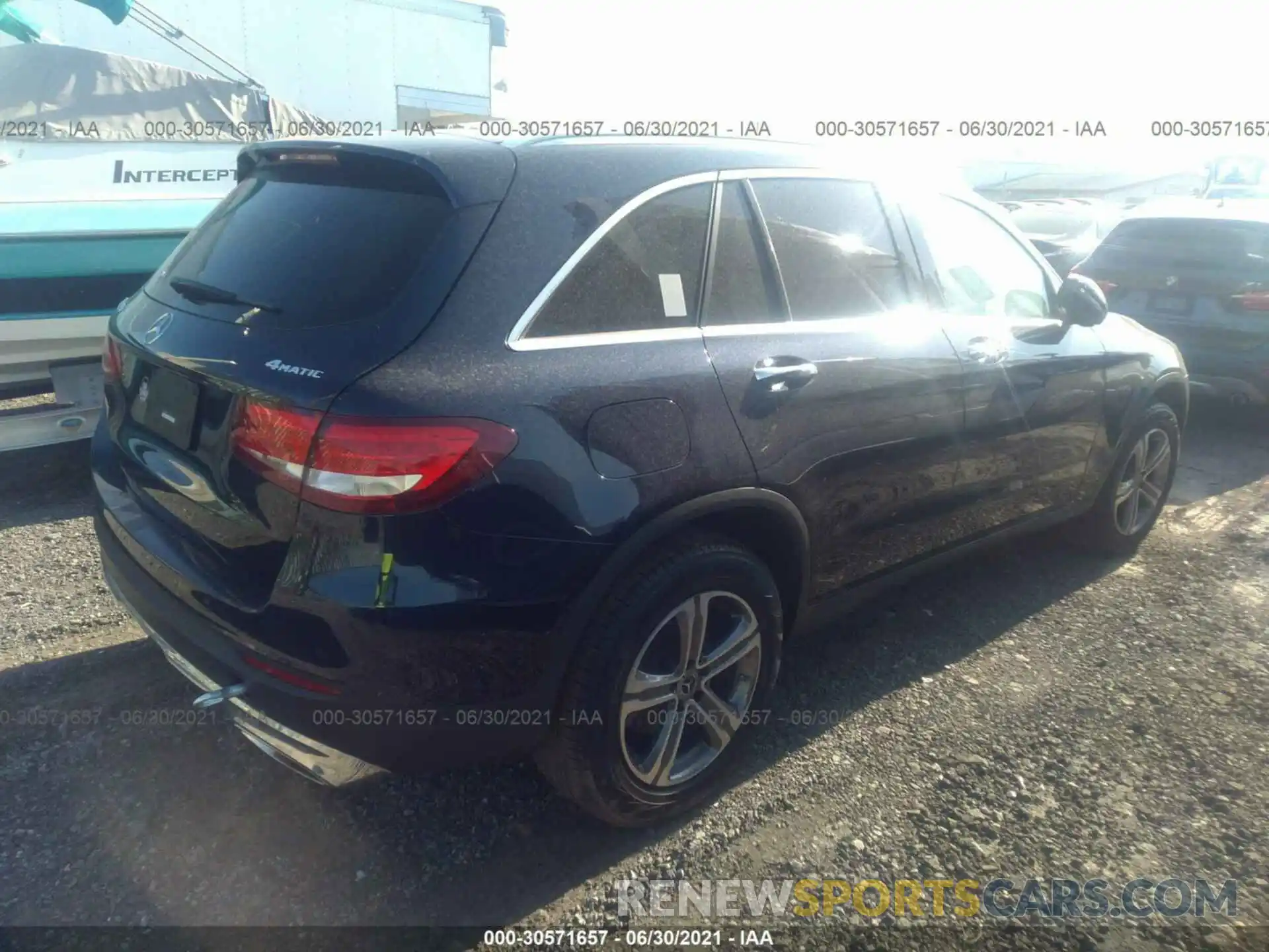 4 Фотография поврежденного автомобиля WDC0G4KB4KV127965 MERCEDES-BENZ GLC 2019