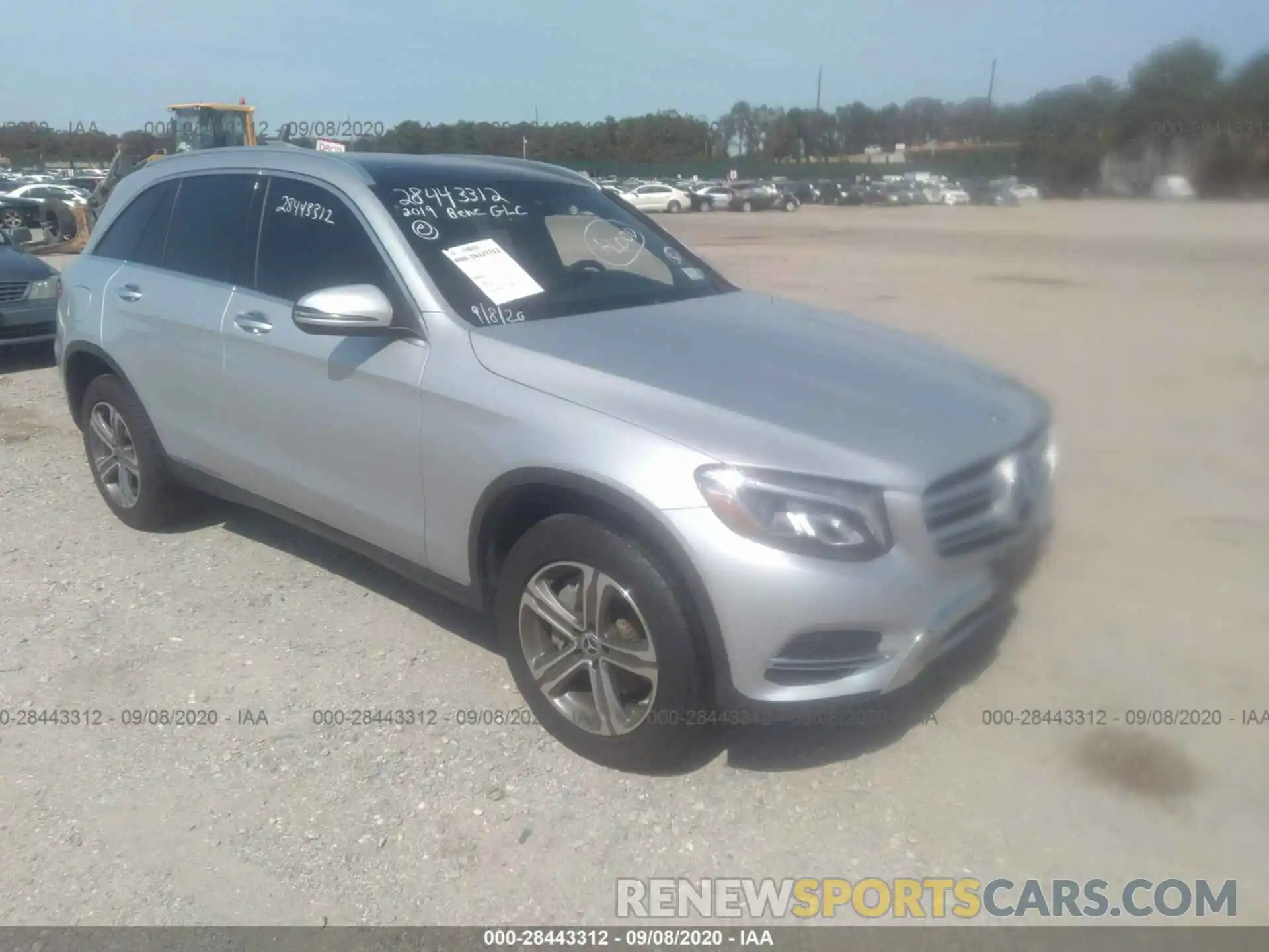 1 Photograph of a damaged car WDC0G4KB4KV130199 MERCEDES-BENZ GLC 2019