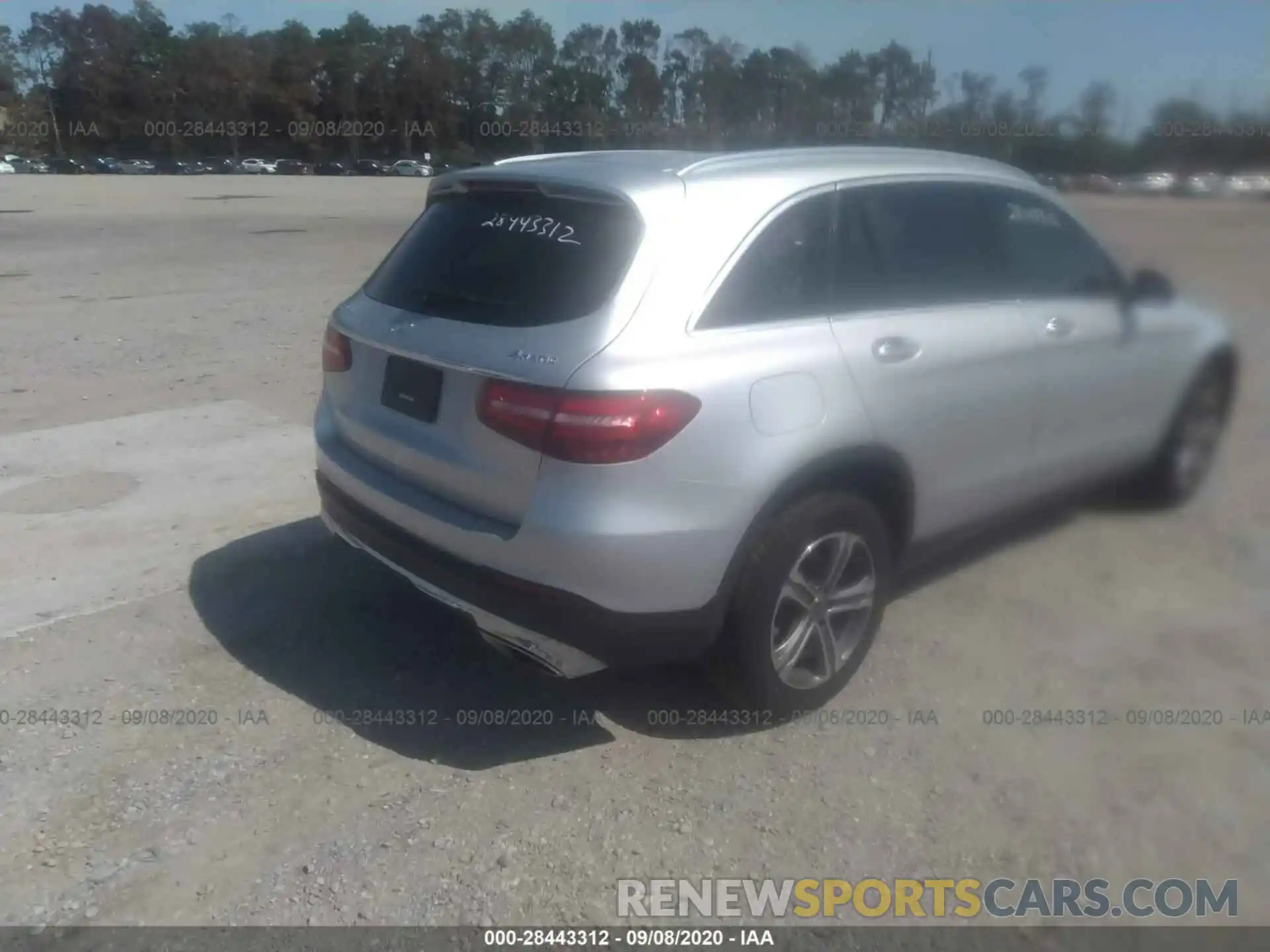 4 Photograph of a damaged car WDC0G4KB4KV130199 MERCEDES-BENZ GLC 2019