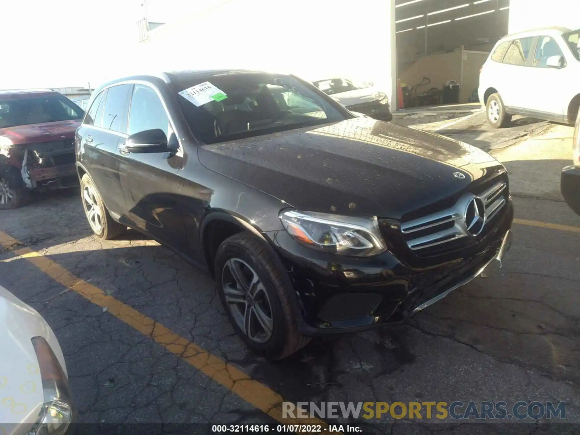 1 Photograph of a damaged car WDC0G4KB4KV132003 MERCEDES-BENZ GLC 2019