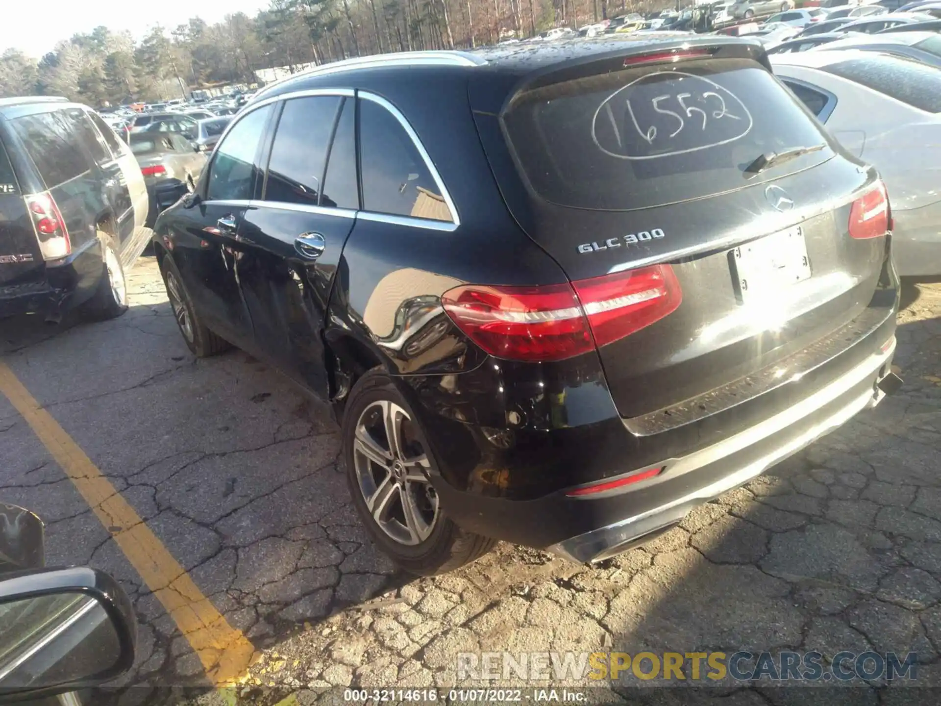 3 Photograph of a damaged car WDC0G4KB4KV132003 MERCEDES-BENZ GLC 2019