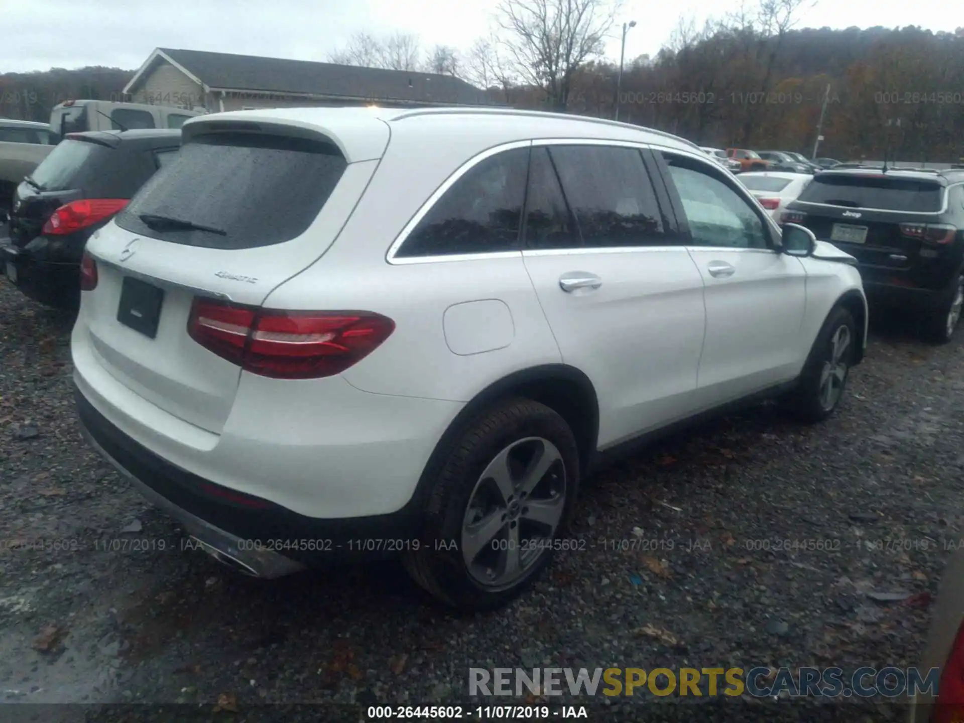 4 Photograph of a damaged car WDC0G4KB4KV132471 MERCEDES-BENZ GLC 2019