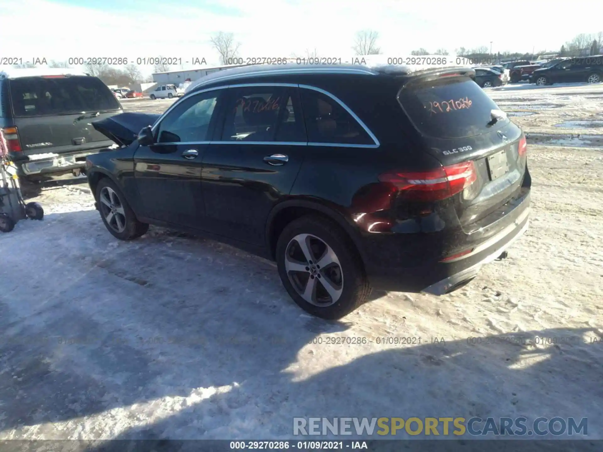 3 Photograph of a damaged car WDC0G4KB4KV133538 MERCEDES-BENZ GLC 2019