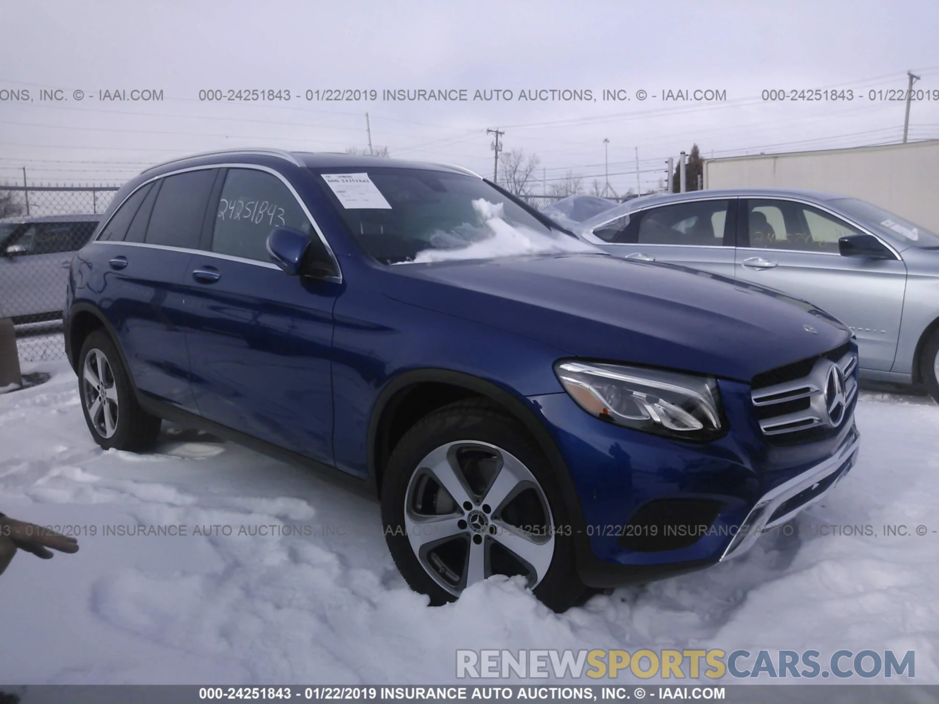 1 Photograph of a damaged car WDC0G4KB4KV136486 MERCEDES-BENZ GLC 2019