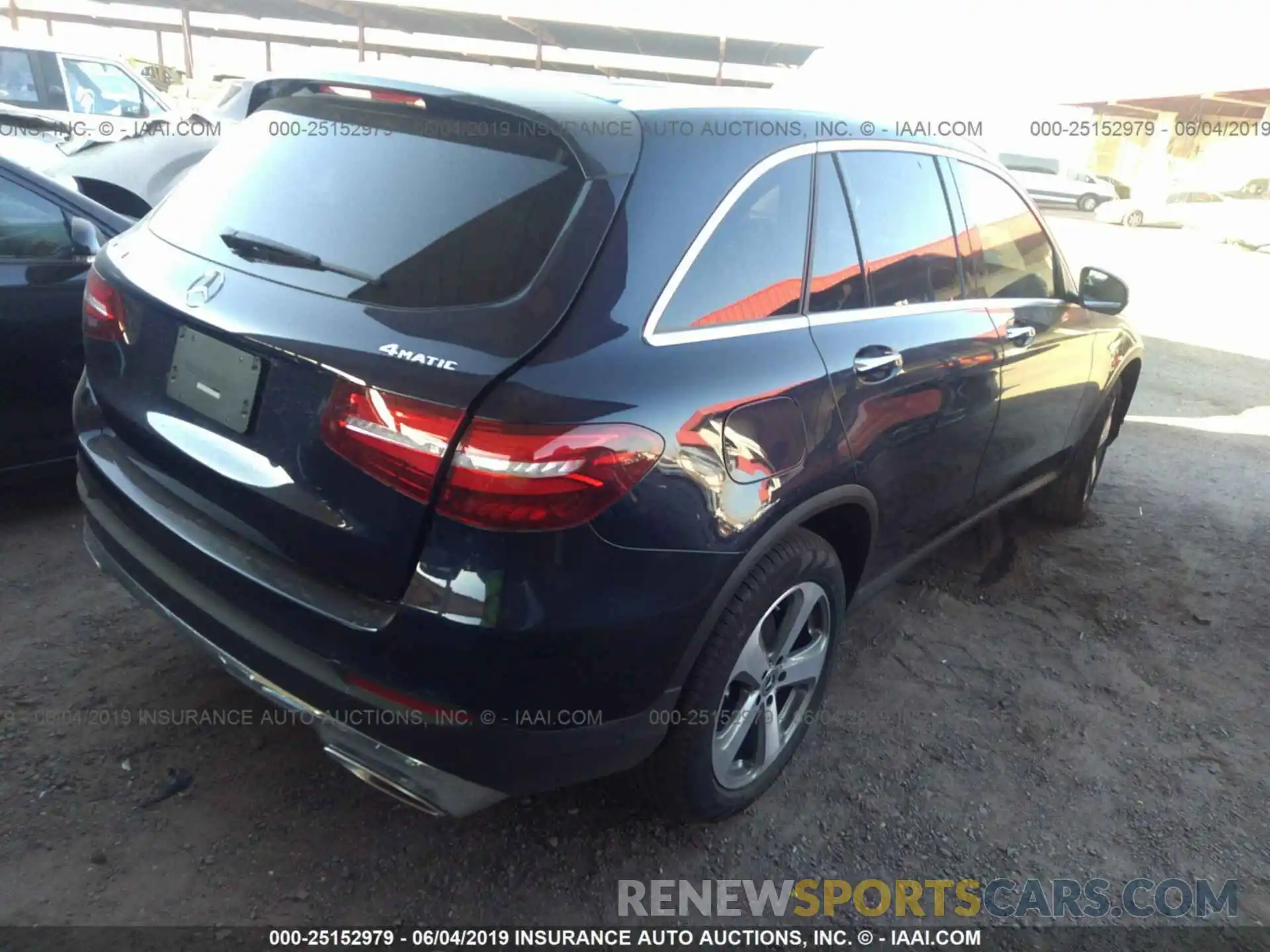 4 Photograph of a damaged car WDC0G4KB4KV152171 MERCEDES-BENZ GLC 2019