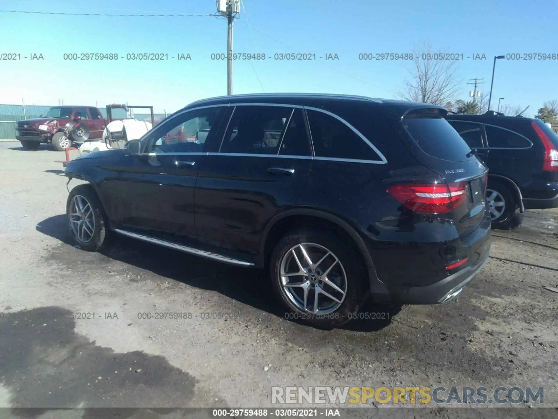 3 Photograph of a damaged car WDC0G4KB4KV177569 MERCEDES-BENZ GLC 2019