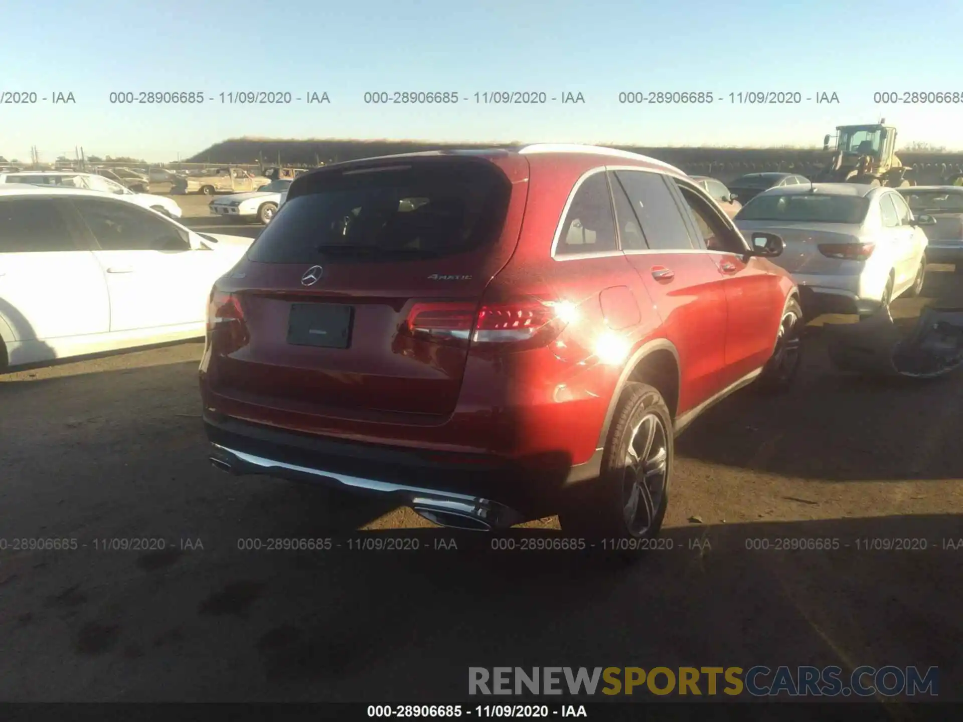 4 Photograph of a damaged car WDC0G4KB4KV188829 MERCEDES-BENZ GLC 2019