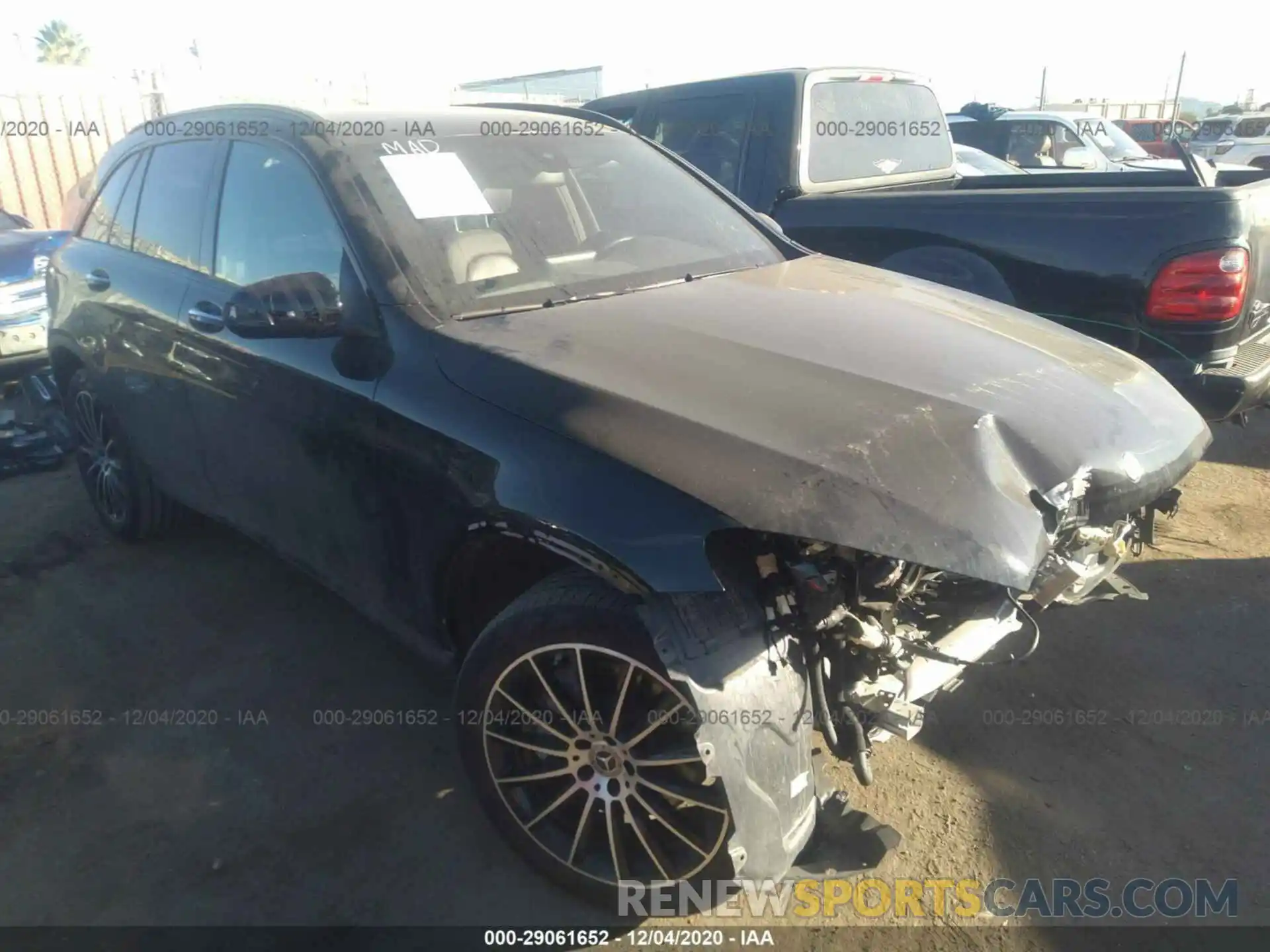 1 Photograph of a damaged car WDC0G4KB4KV196929 MERCEDES-BENZ GLC 2019