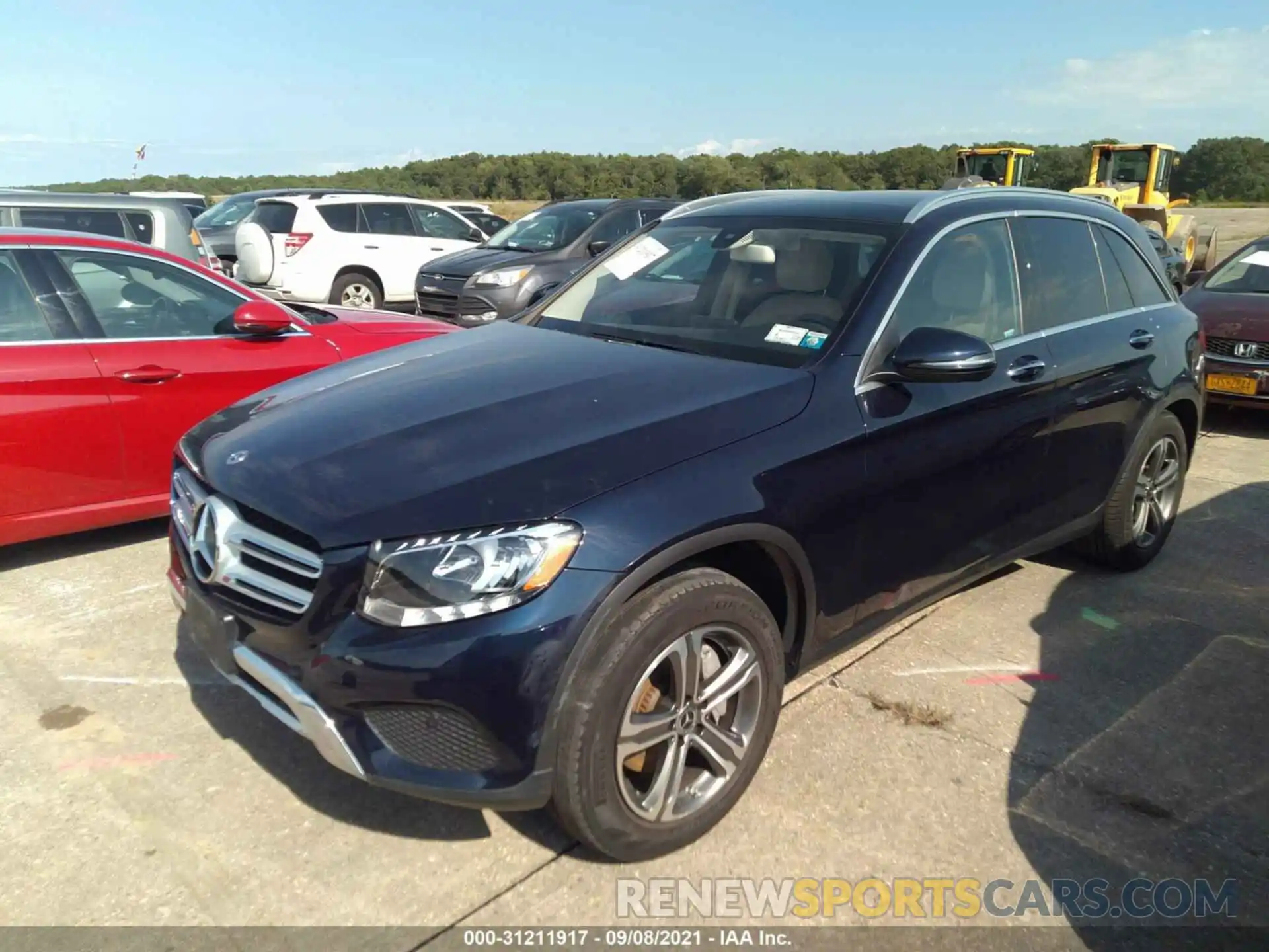 2 Фотография поврежденного автомобиля WDC0G4KB5KV145780 MERCEDES-BENZ GLC 2019