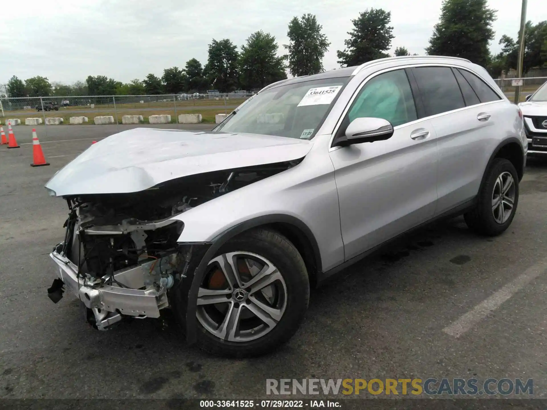 2 Photograph of a damaged car WDC0G4KB5KV146718 MERCEDES-BENZ GLC 2019