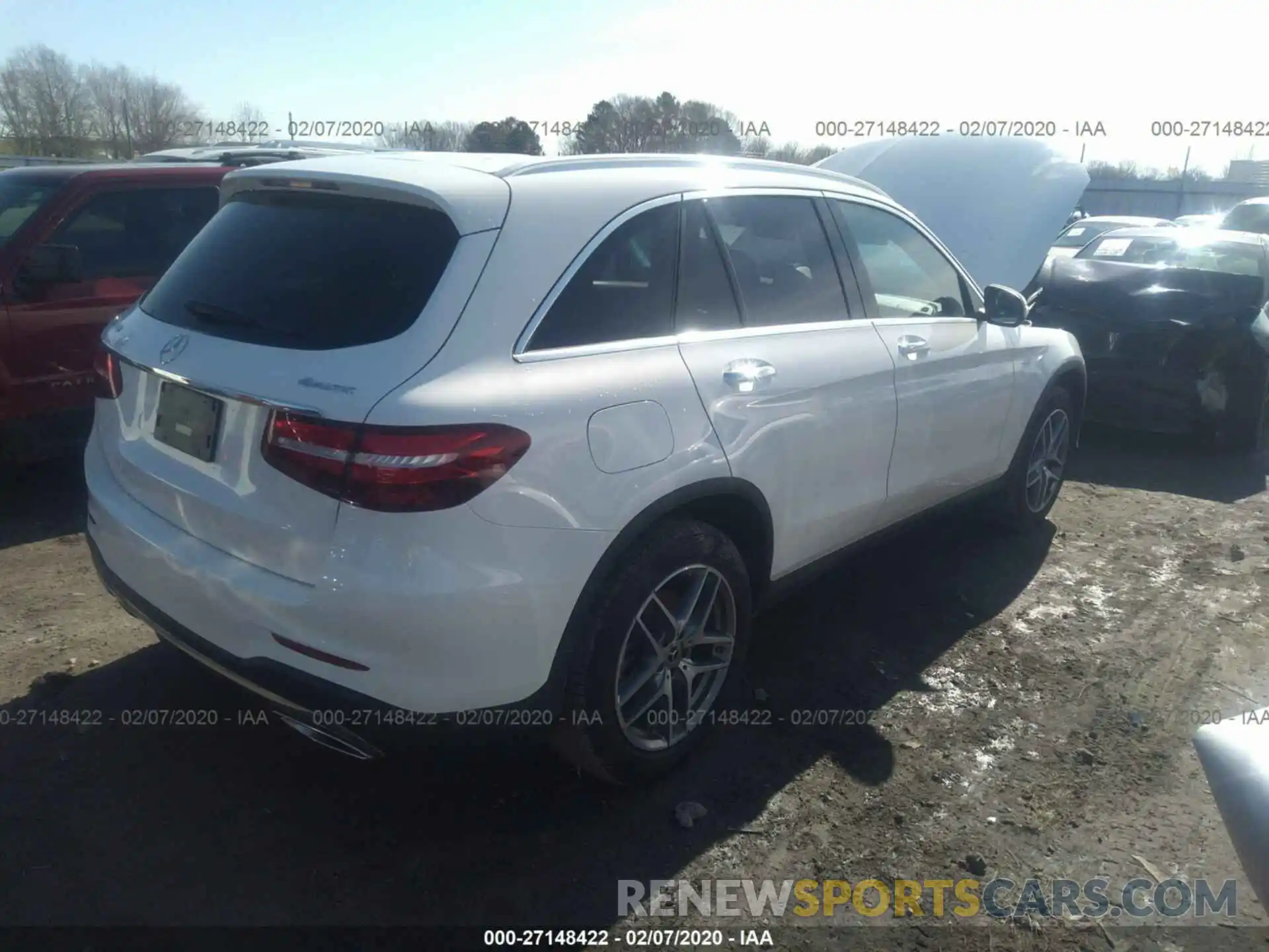 4 Photograph of a damaged car WDC0G4KB5KV147321 MERCEDES-BENZ GLC 2019