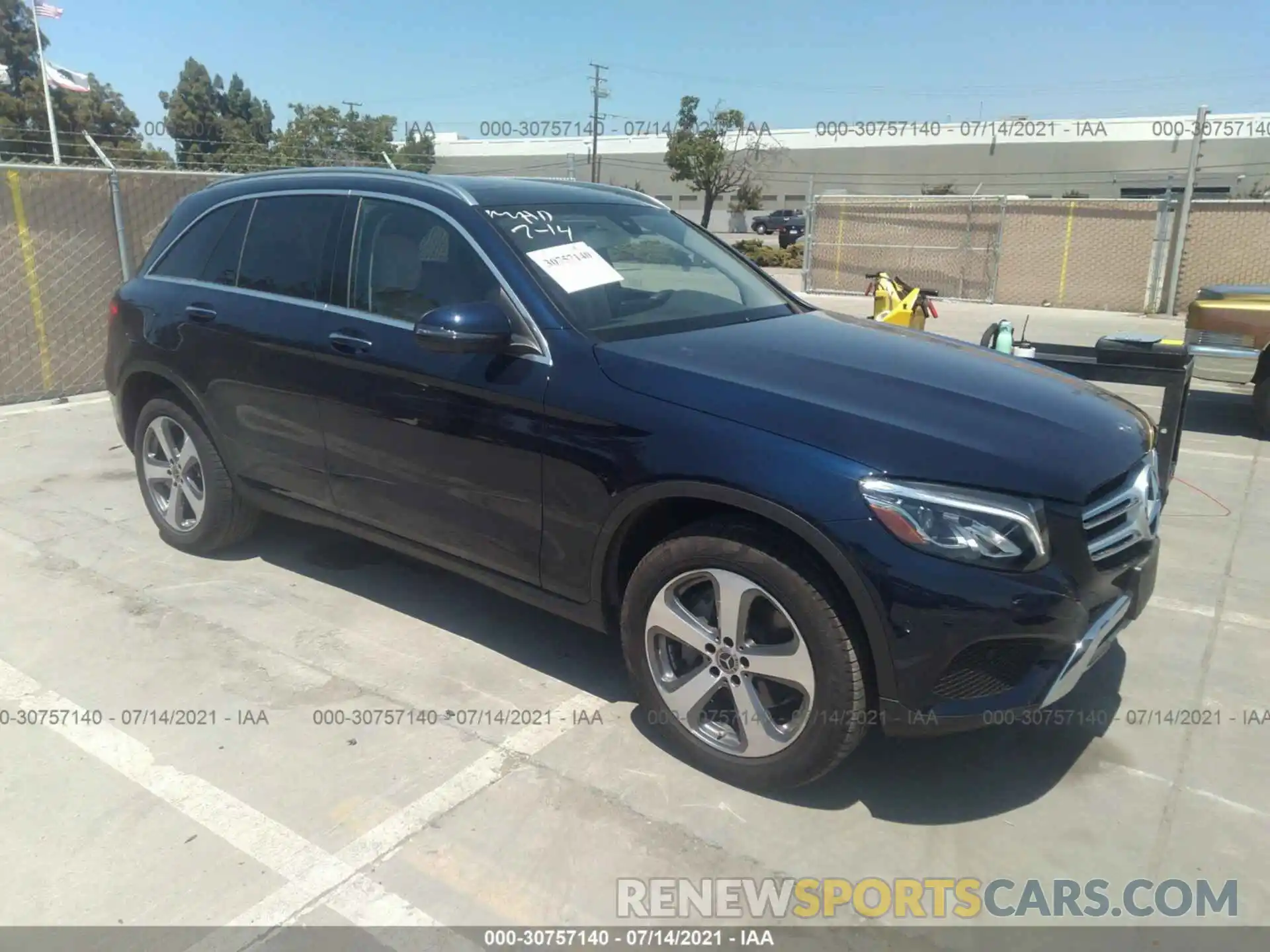 1 Photograph of a damaged car WDC0G4KB5KV168864 MERCEDES-BENZ GLC 2019