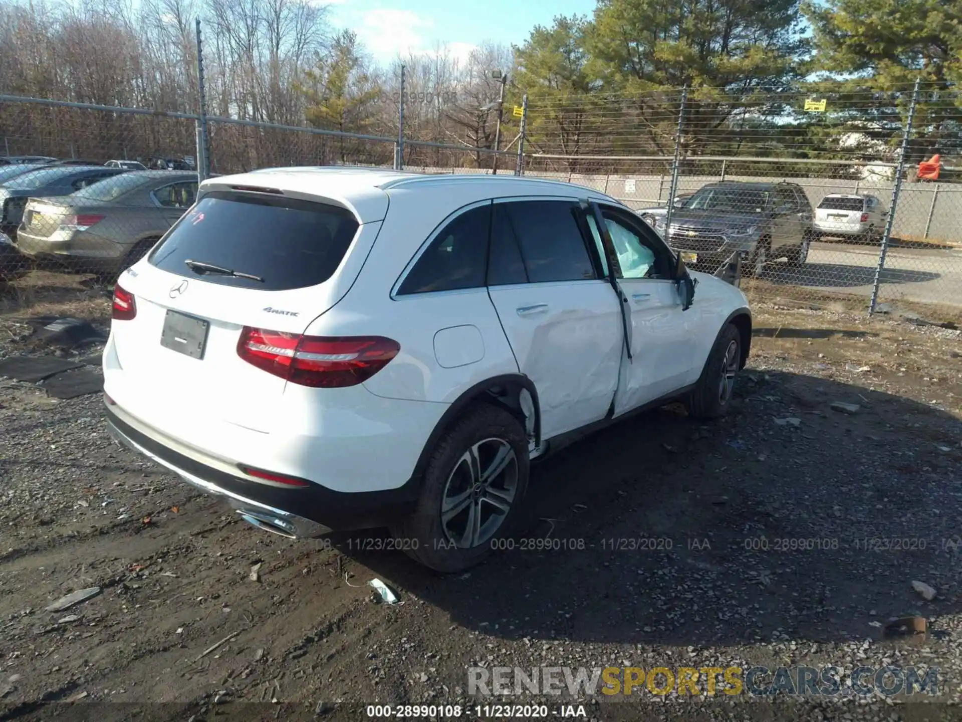 4 Фотография поврежденного автомобиля WDC0G4KB5KV184045 MERCEDES-BENZ GLC 2019