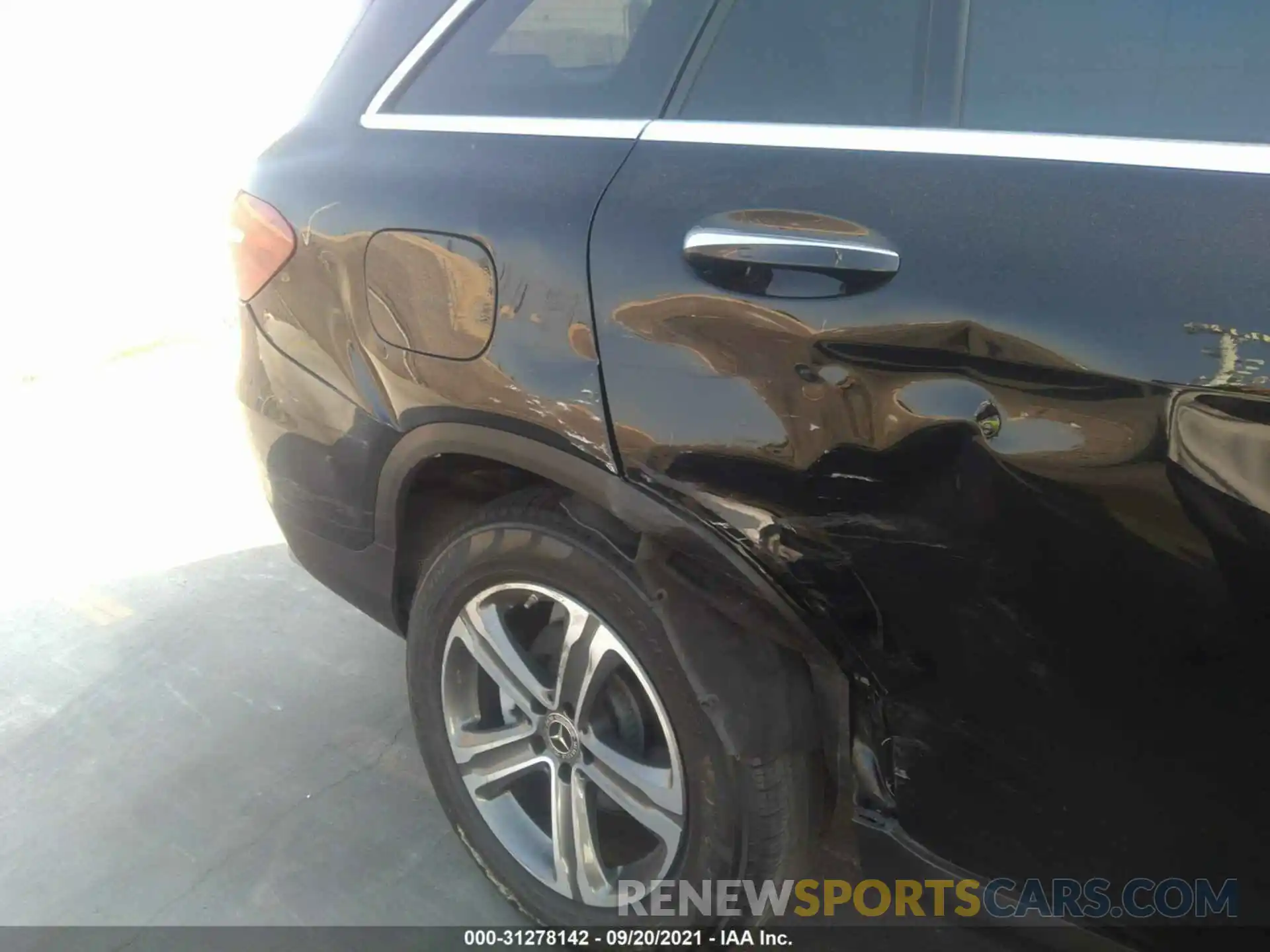 6 Photograph of a damaged car WDC0G4KB5KV197295 MERCEDES-BENZ GLC 2019