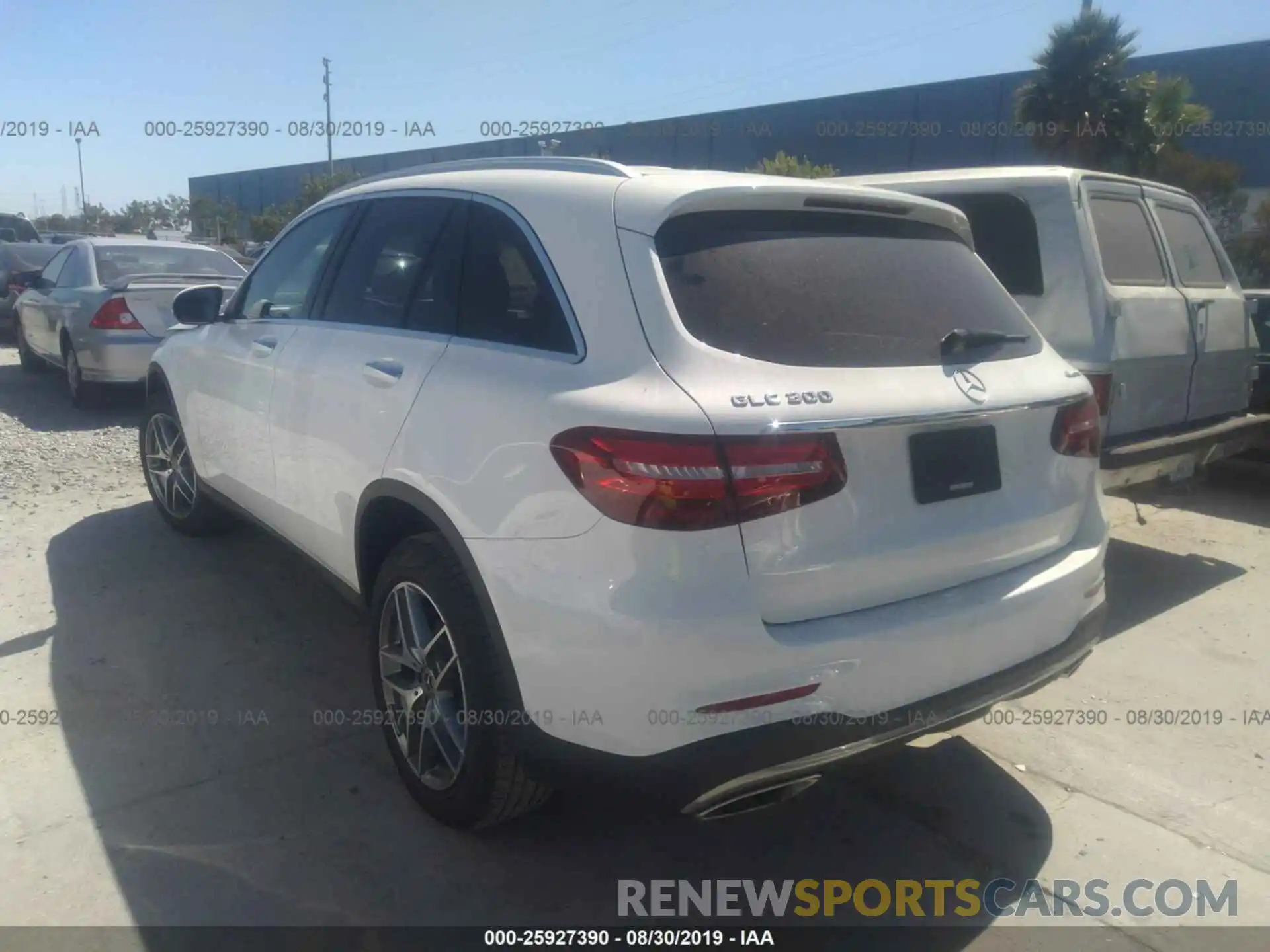 3 Photograph of a damaged car WDC0G4KB6K1001274 MERCEDES-BENZ GLC 2019