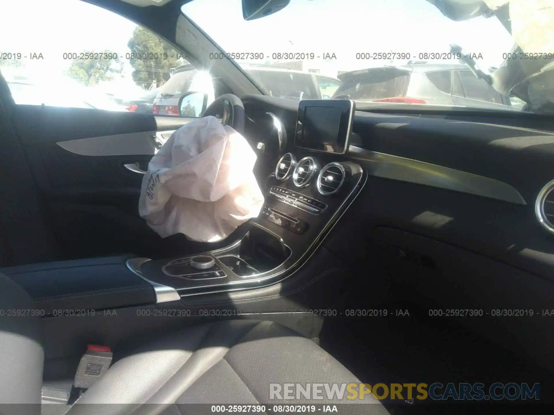 5 Photograph of a damaged car WDC0G4KB6K1001274 MERCEDES-BENZ GLC 2019