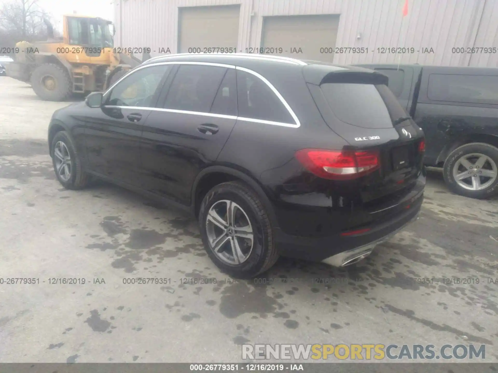 3 Photograph of a damaged car WDC0G4KB6KF545664 MERCEDES-BENZ GLC 2019