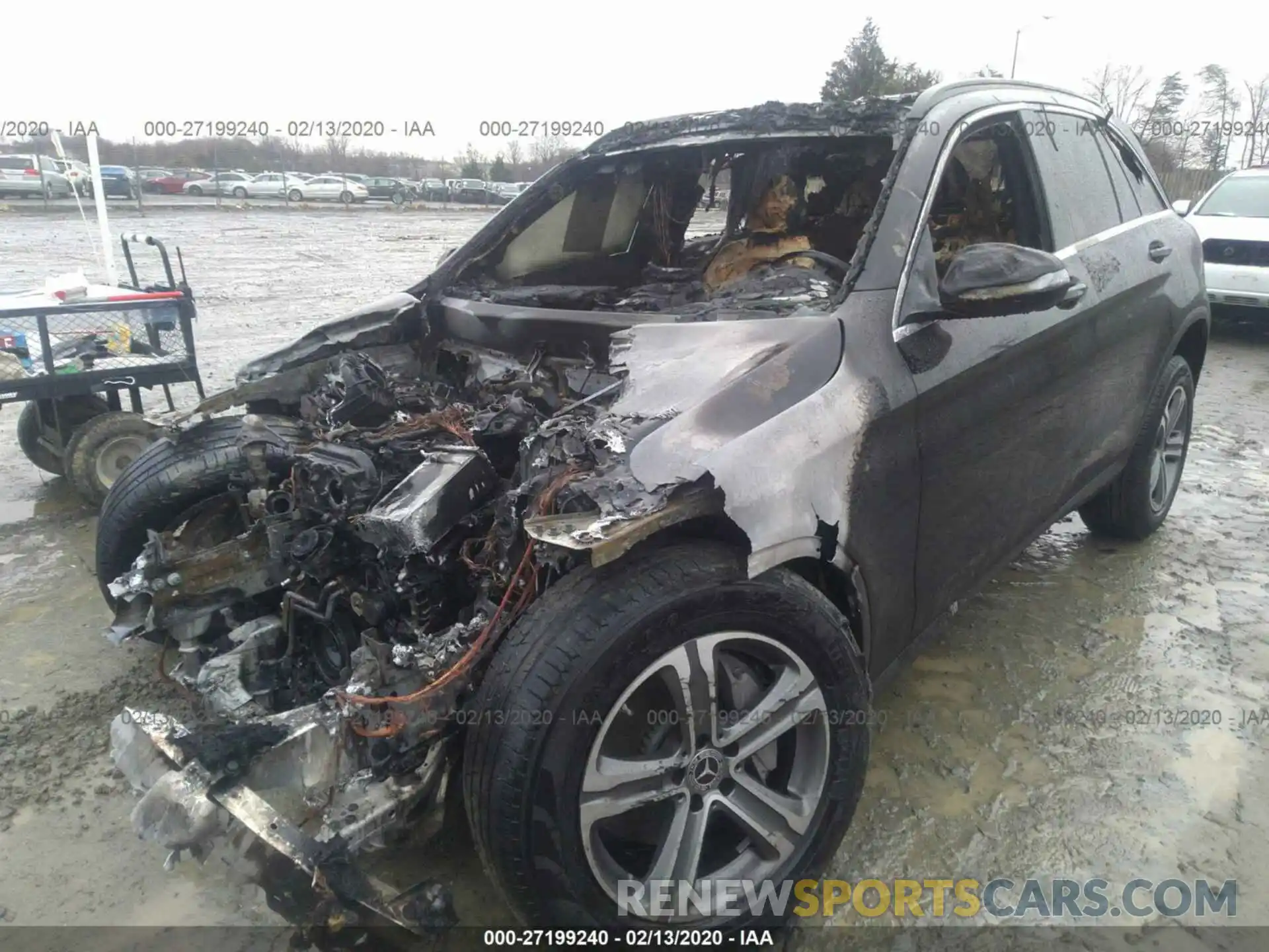 2 Photograph of a damaged car WDC0G4KB6KF575442 MERCEDES-BENZ GLC 2019