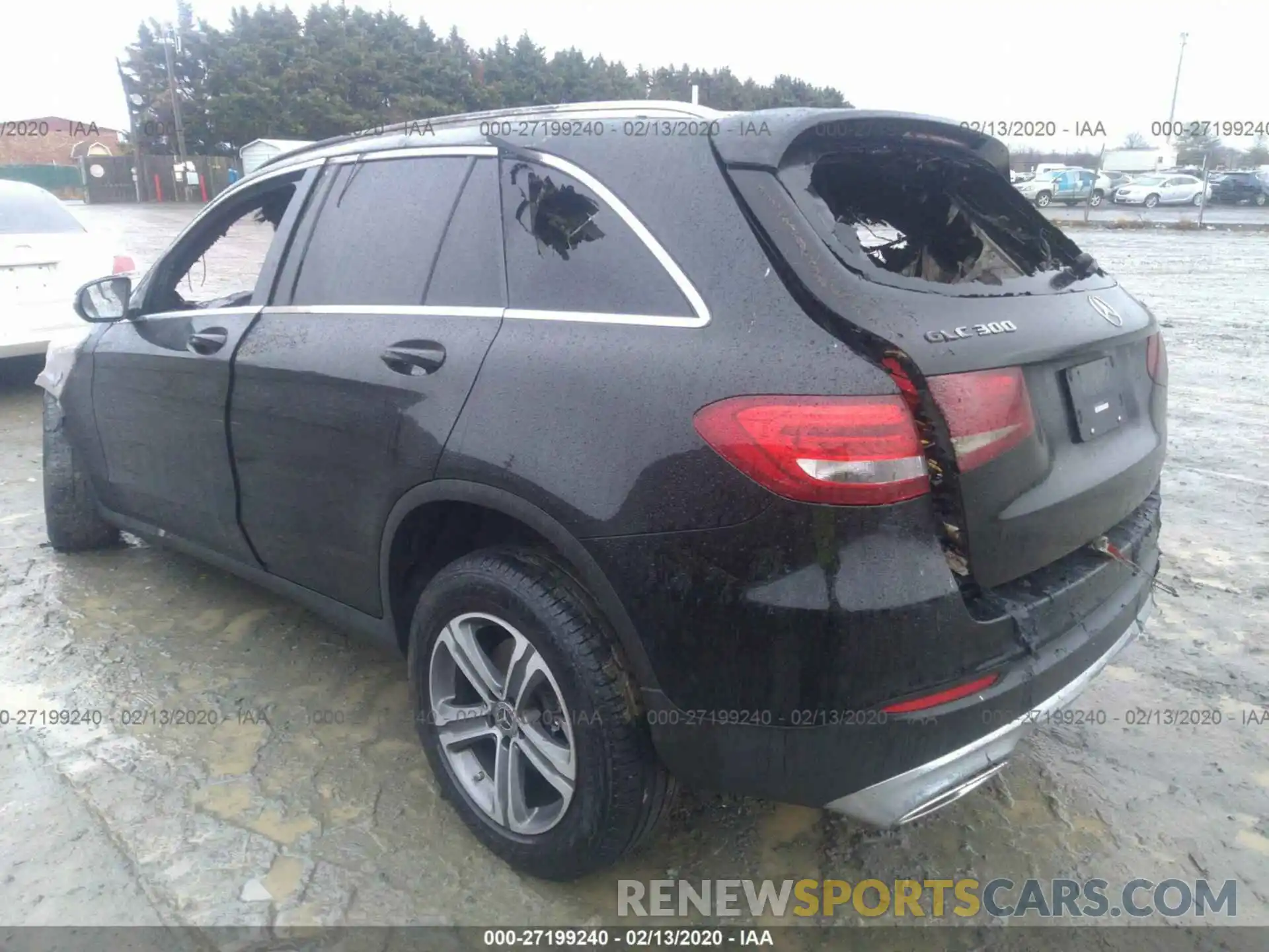 3 Photograph of a damaged car WDC0G4KB6KF575442 MERCEDES-BENZ GLC 2019