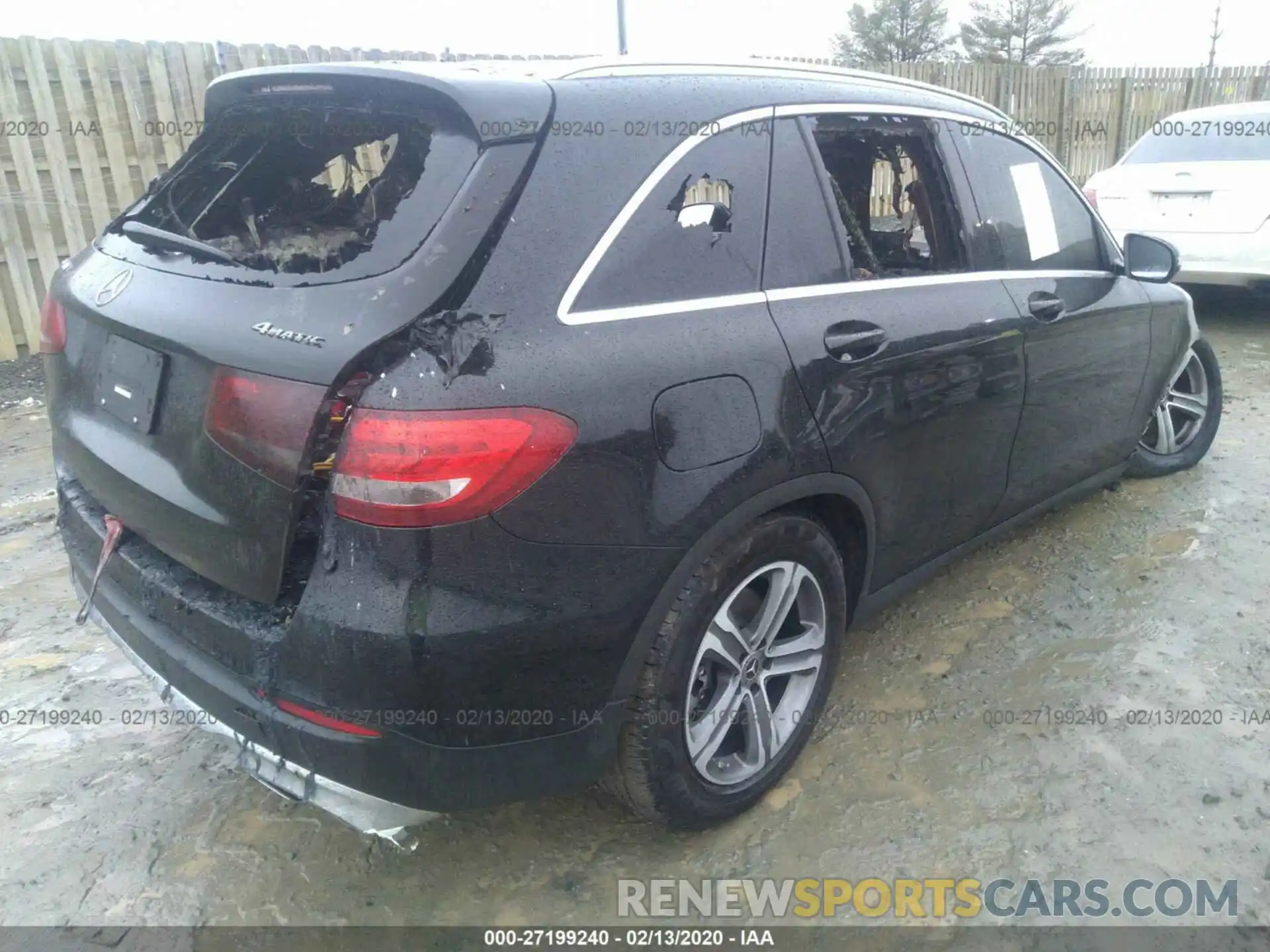 4 Photograph of a damaged car WDC0G4KB6KF575442 MERCEDES-BENZ GLC 2019