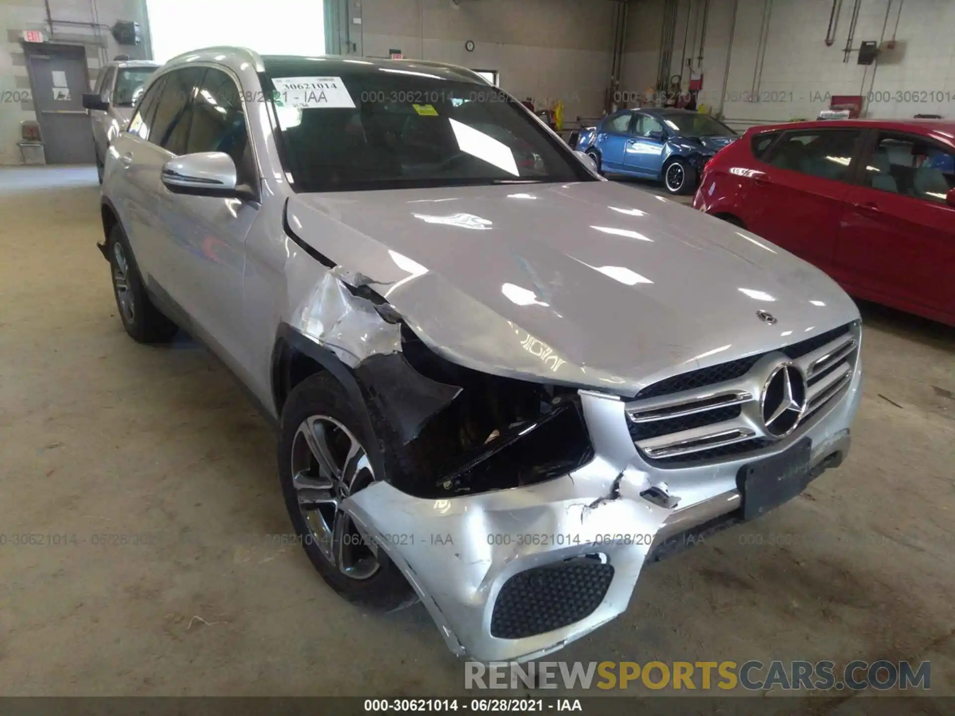 6 Photograph of a damaged car WDC0G4KB6KF639799 MERCEDES-BENZ GLC 2019