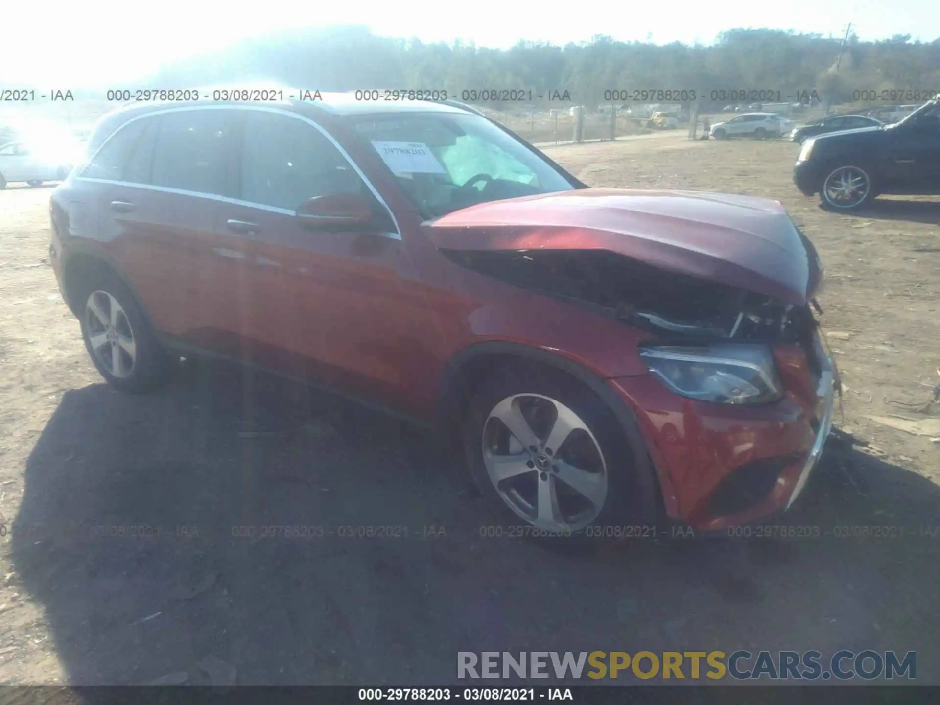 1 Photograph of a damaged car WDC0G4KB6KV154665 MERCEDES-BENZ GLC 2019